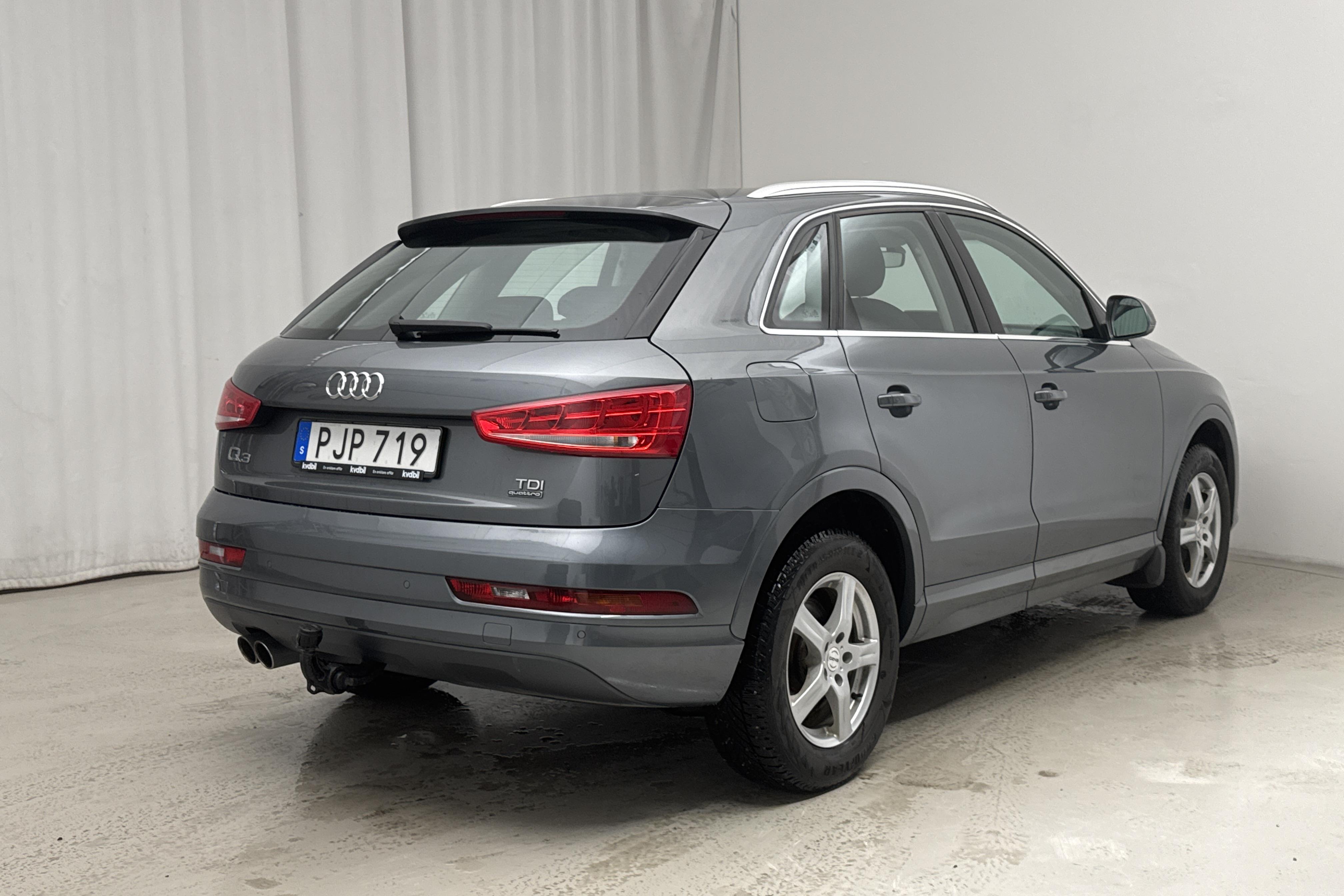 Audi Q3 2.0 TDI quattro (150hk) - 10 190 mil - Automat - grå - 2017