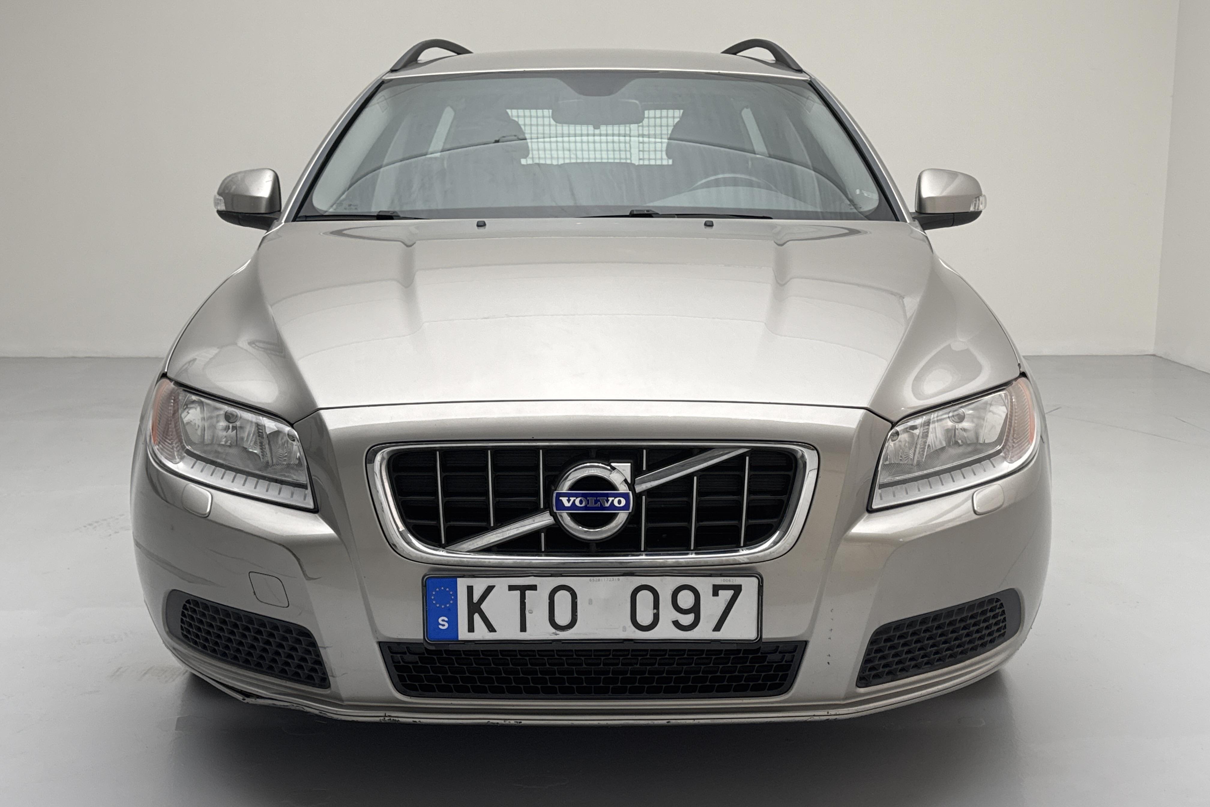 Volvo V70 II 1.6D DRIVe (109hk) - 12 357 mil - Manuell - Light Brown - 2011