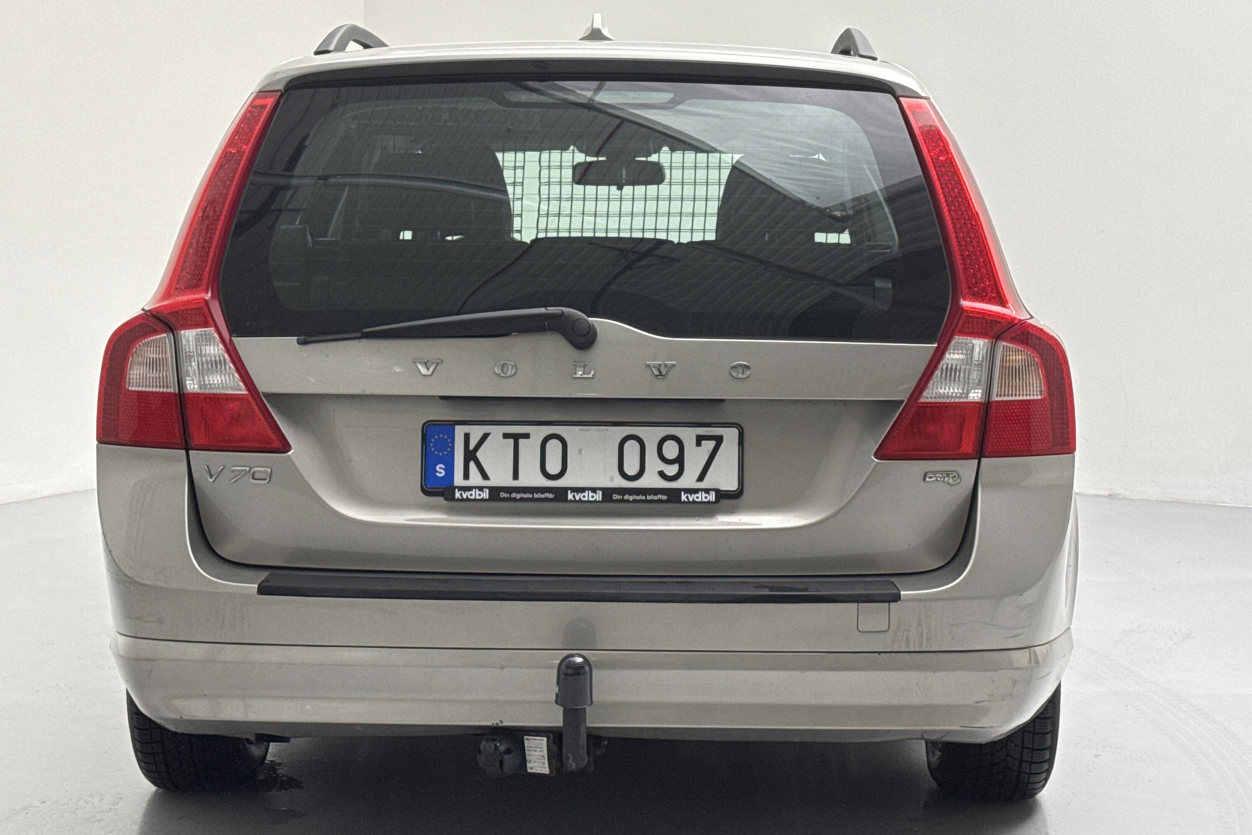 Volvo V70 II 1.6D DRIVe (109hk) - 12 357 mil - Manuell - Light Brown - 2011