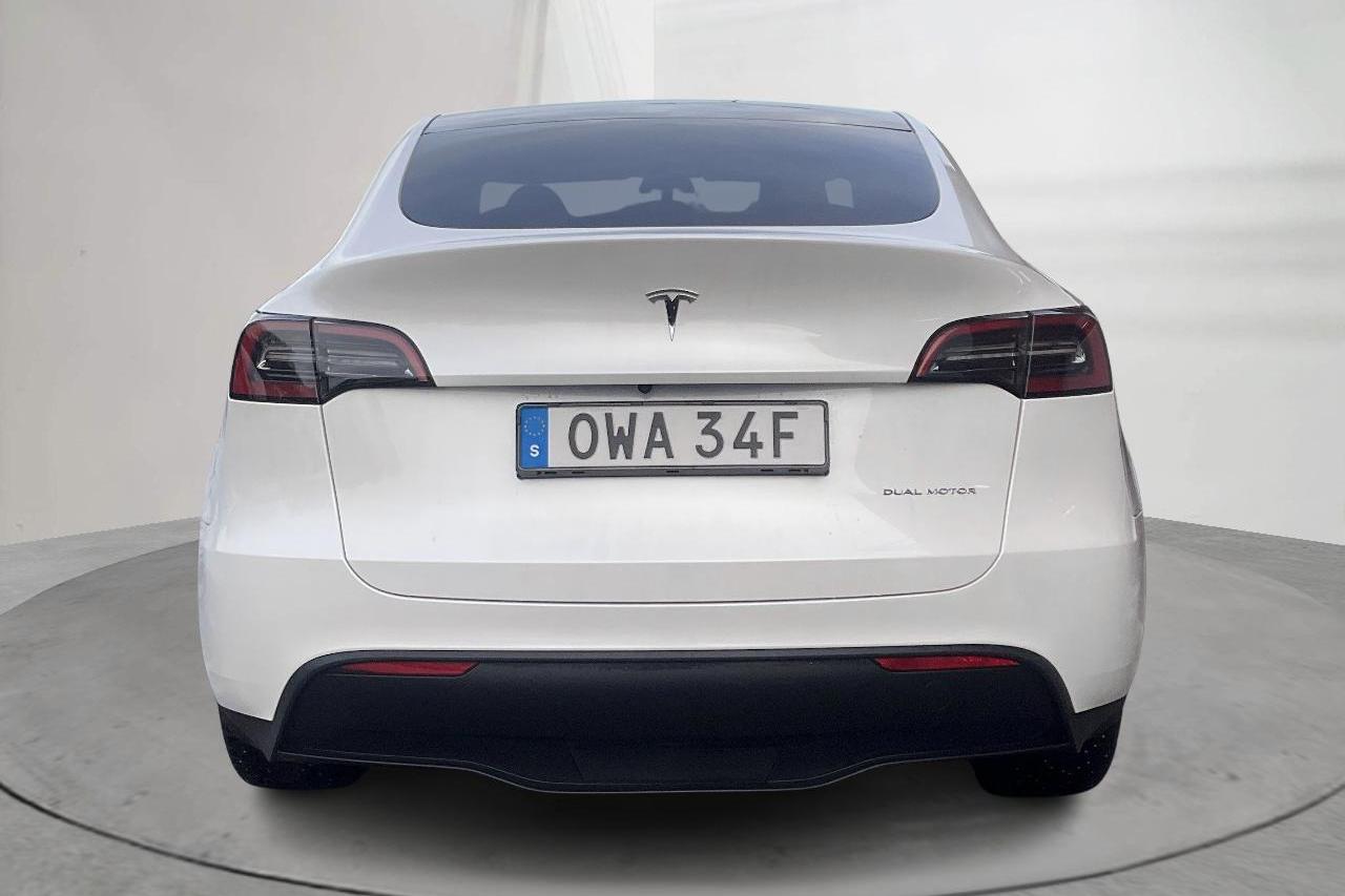 Tesla Model Y Long Range Dual Motor AWD - 3 400 mil - Automat - vit - 2023