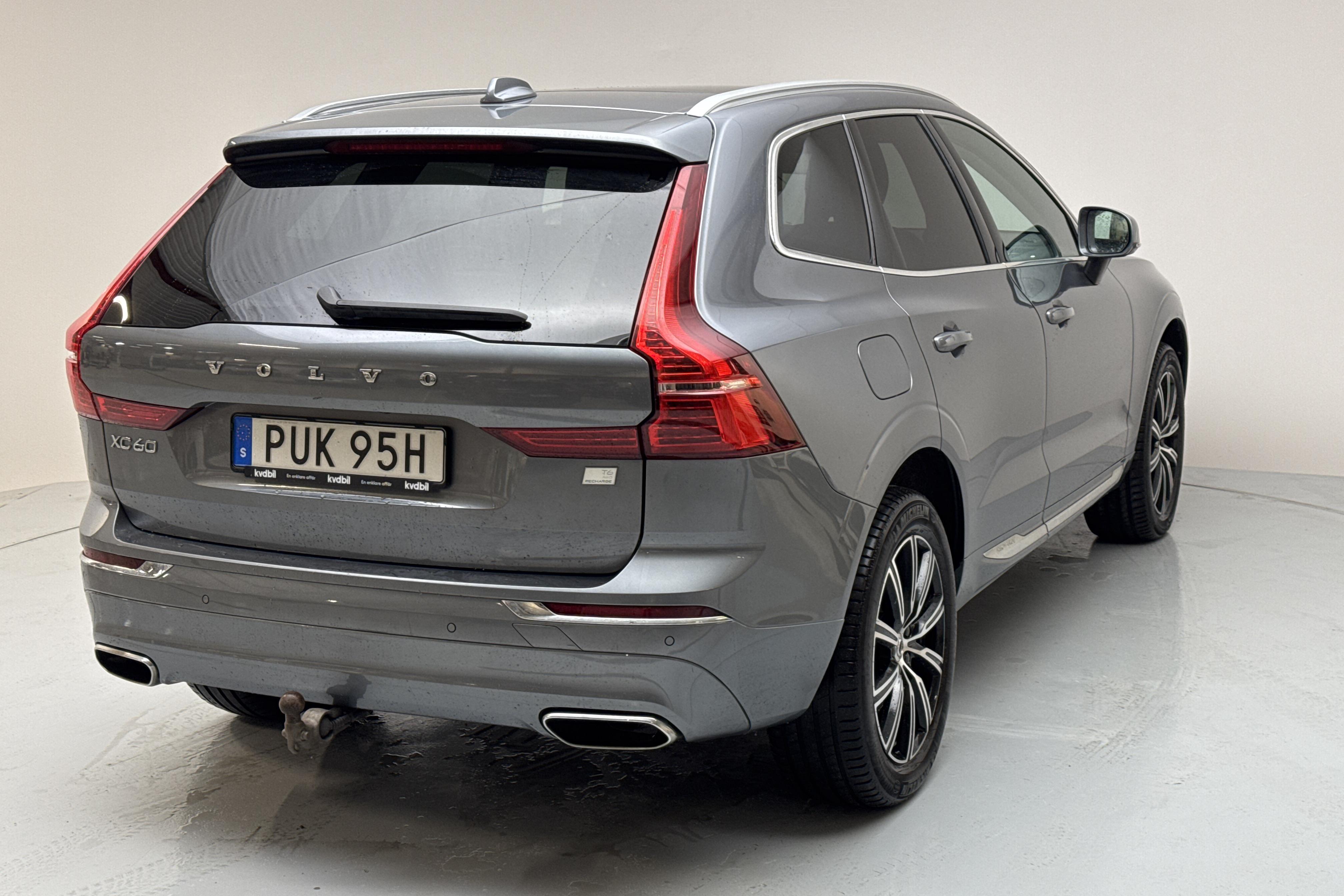 Volvo XC60 T6 AWD Recharge (340hk) - 8 240 mil - Automat - grå - 2021