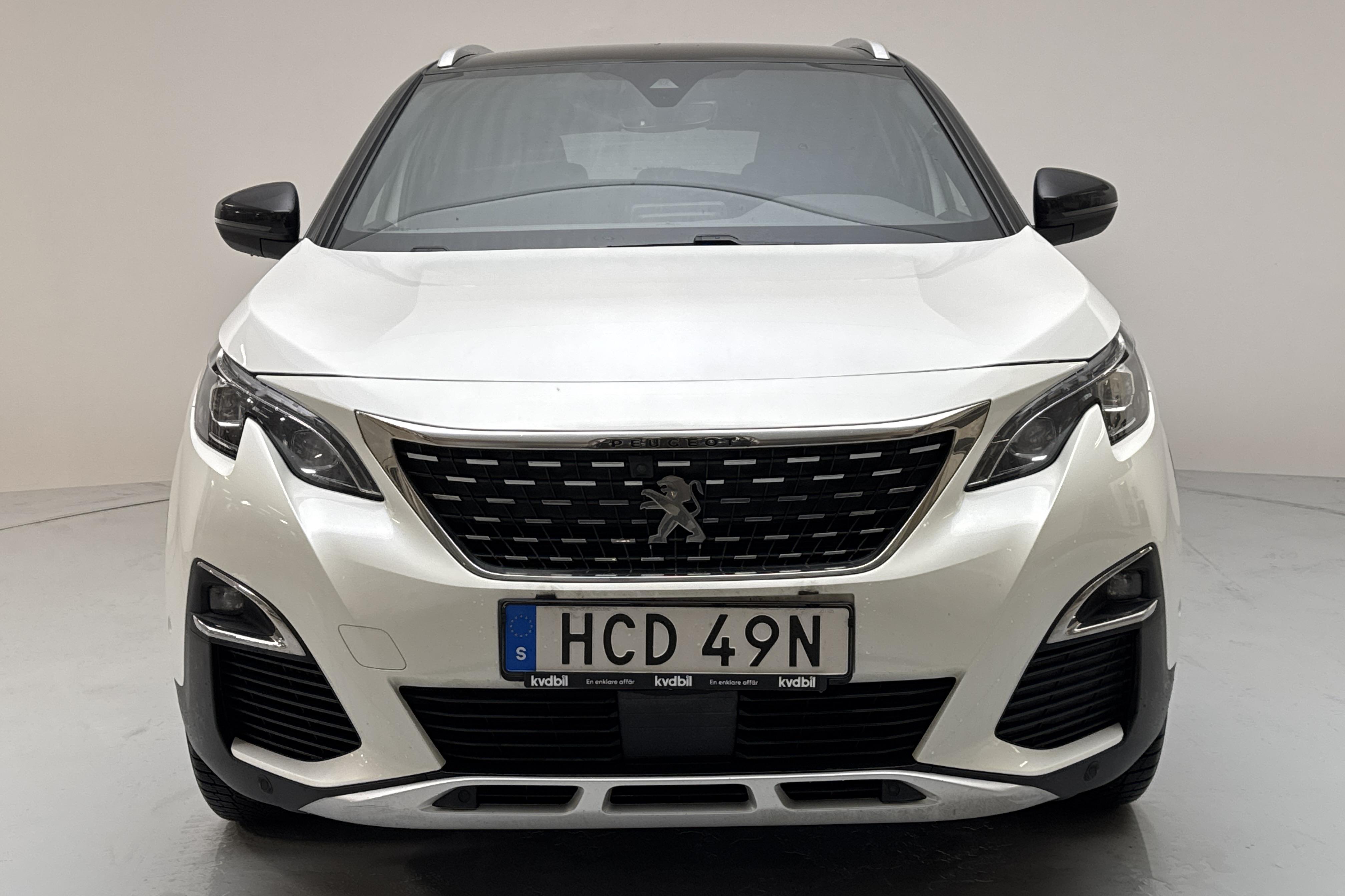 Peugeot 3008 1.6 Plug-in Hybrid 4 (300hk) - 15 851 mil - Automat - vit - 2020