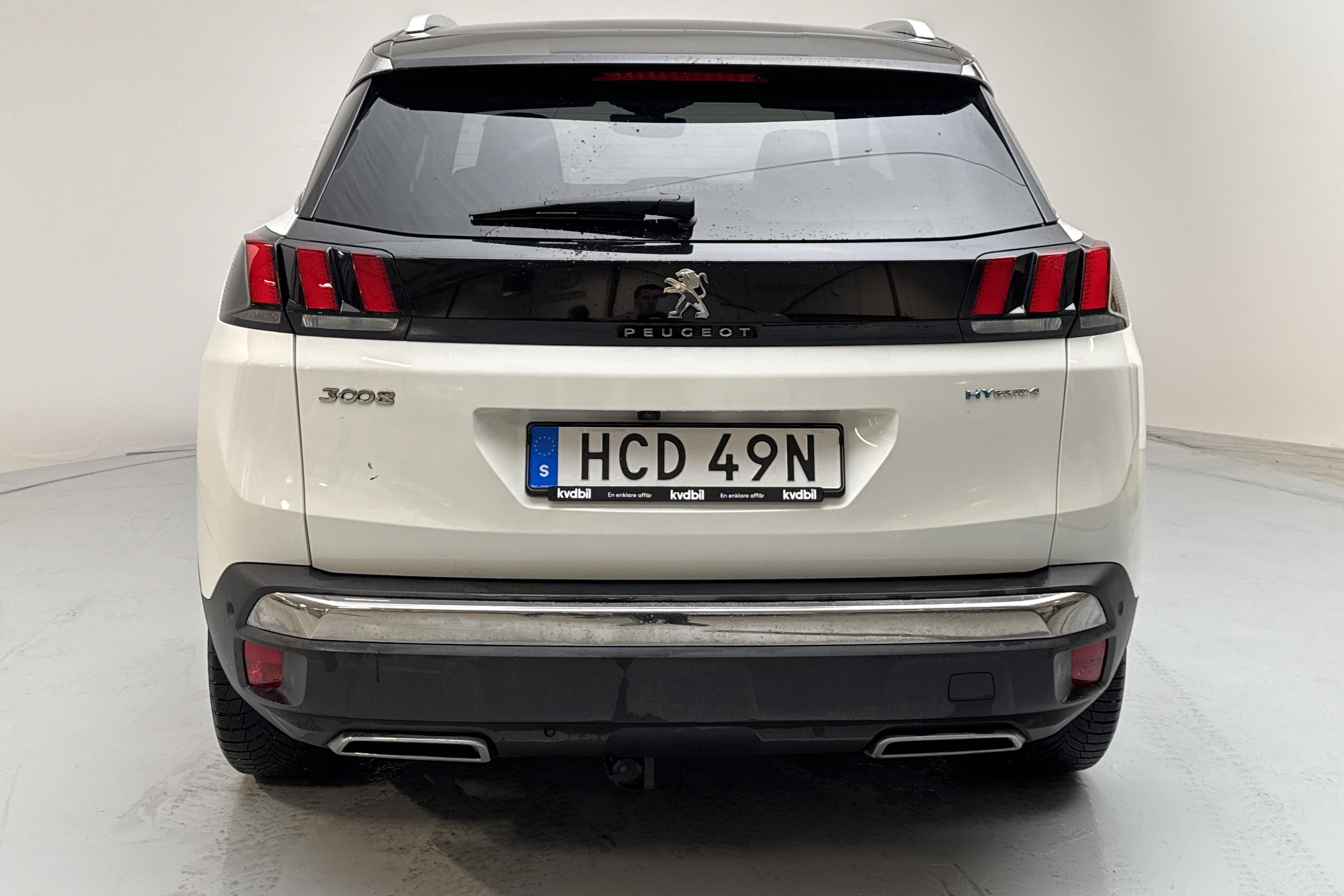 Peugeot 3008 1.6 Plug-in Hybrid 4 (300hk) - 15 851 mil - Automat - vit - 2020