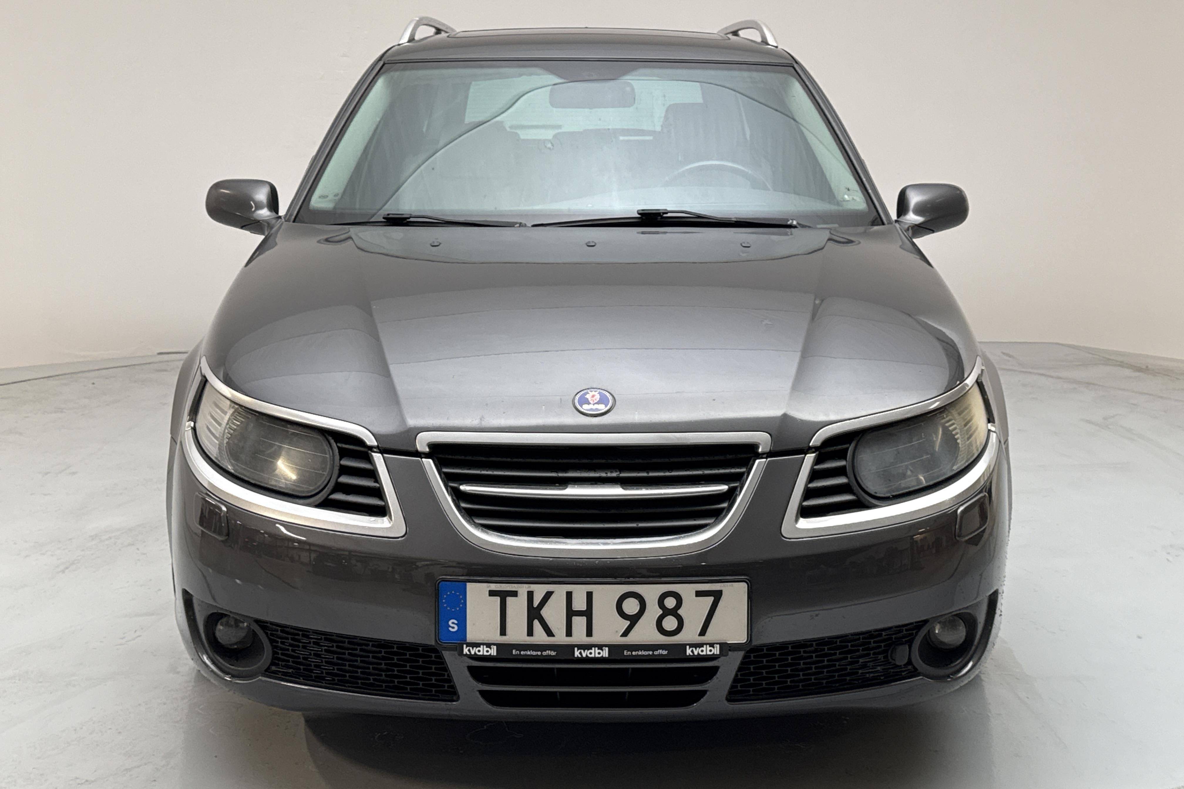 Saab 9-5 2.3t Aero Biopower SportCombi (220hk) - 24 457 mil - Manuell - grå - 2010