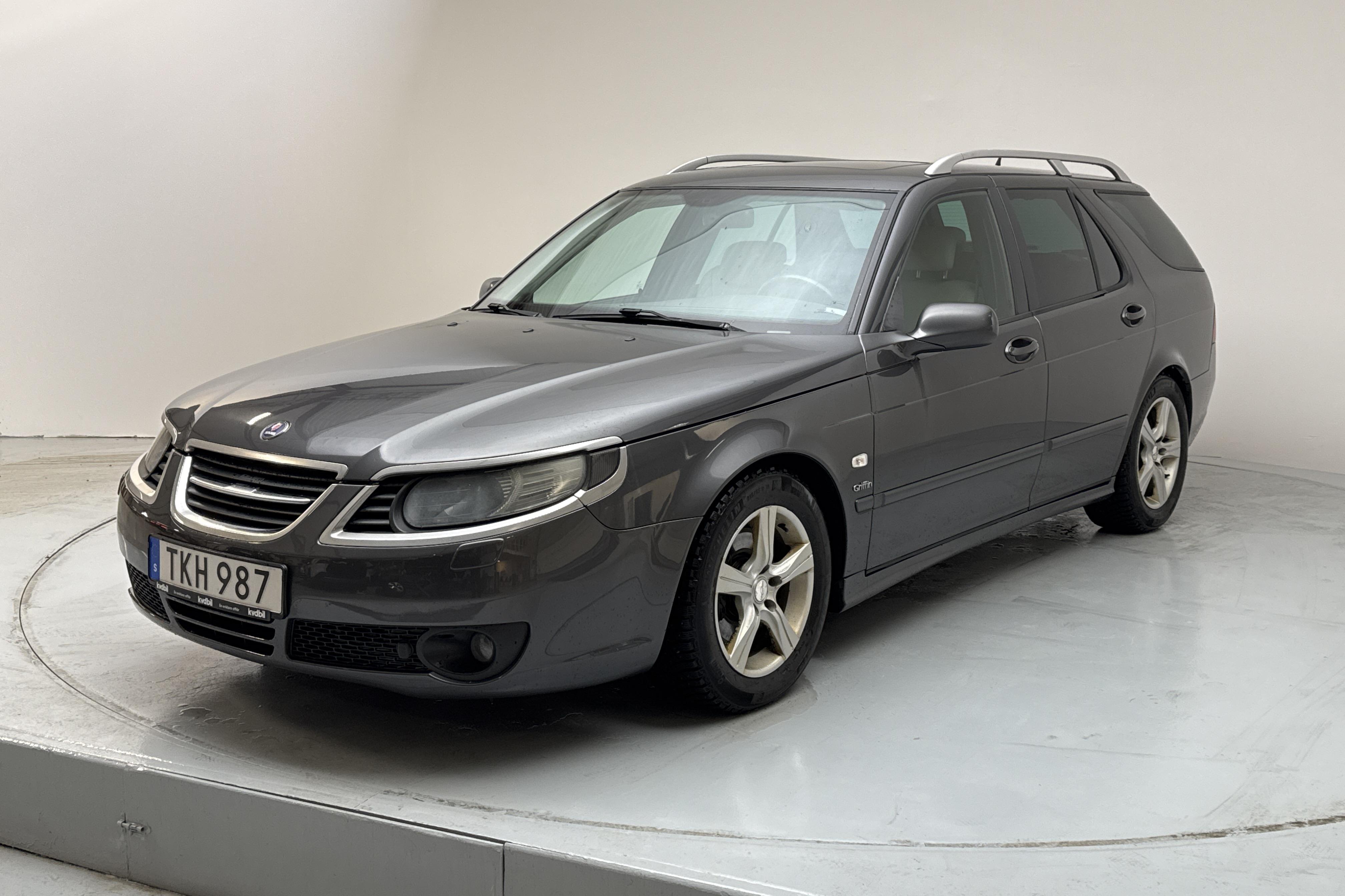 Saab 9-5 2.3t Aero Biopower SportCombi (220hk) - 24 457 mil - Manuell - grå - 2010