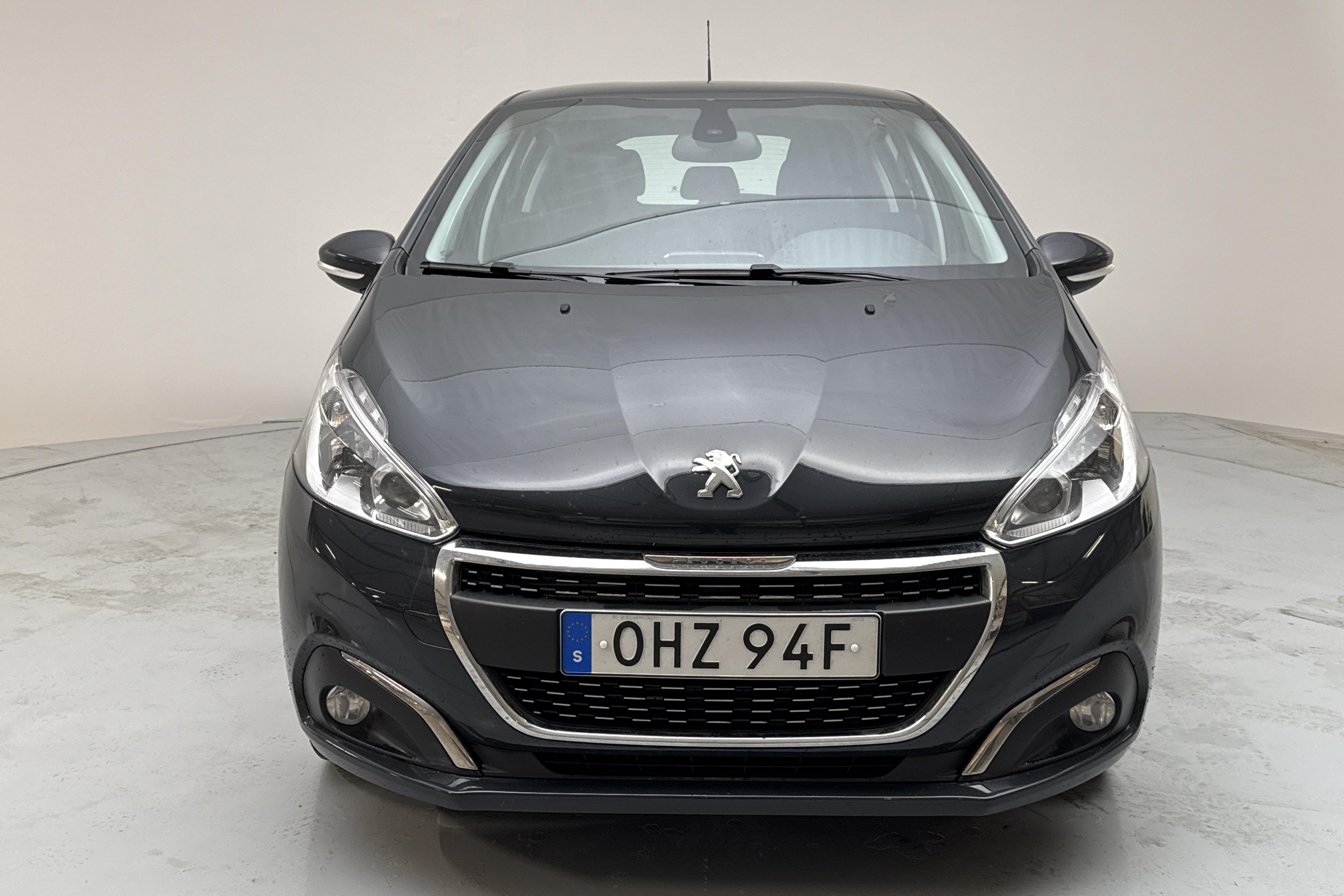 Peugeot Peugeot 208 5-dörrar 1.2 VTi Manuell - 10 753 mil - Manuell - grå - 2020