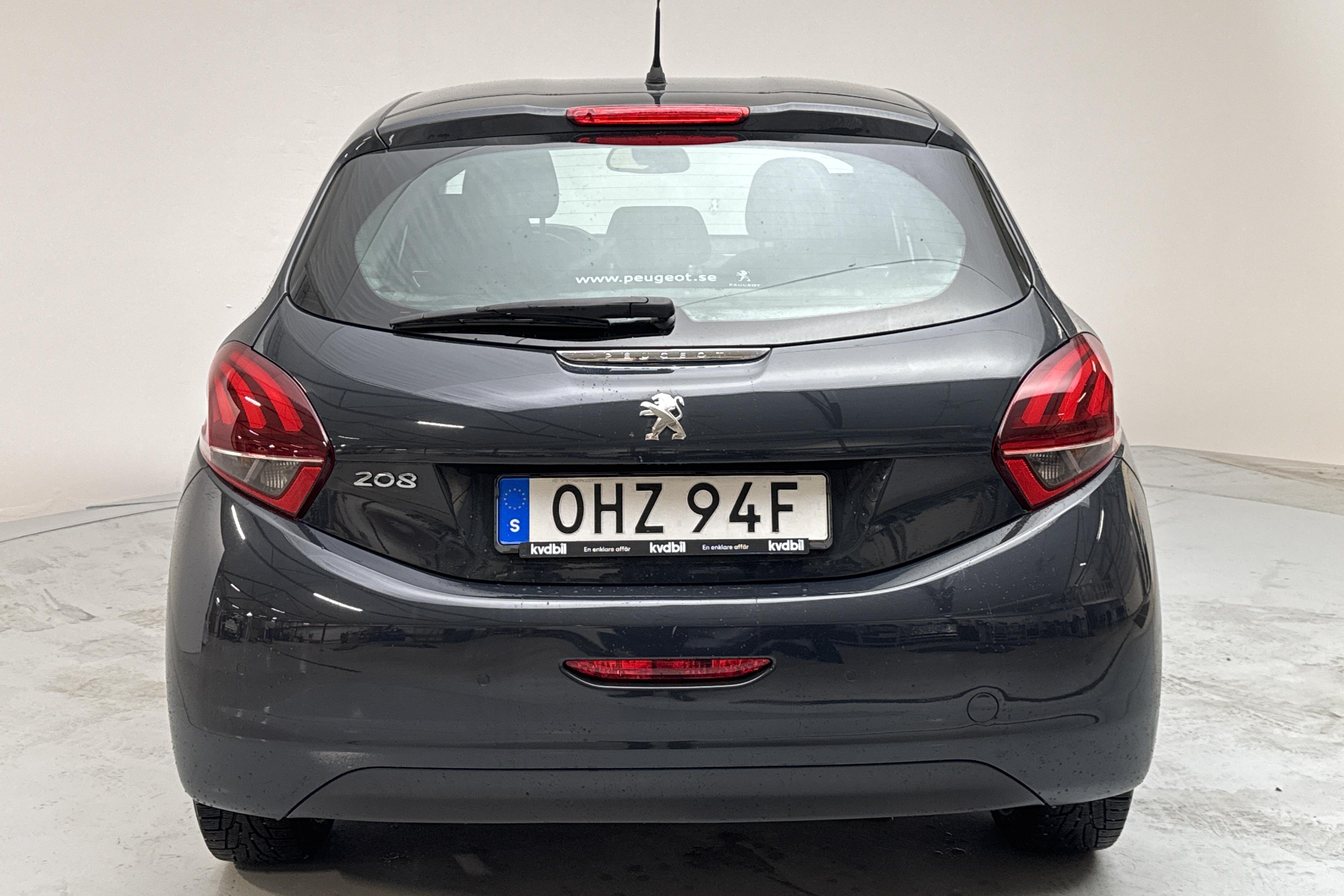 Peugeot Peugeot 208 5-dörrar 1.2 VTi Manuell - 10 753 mil - Manuell - grå - 2020