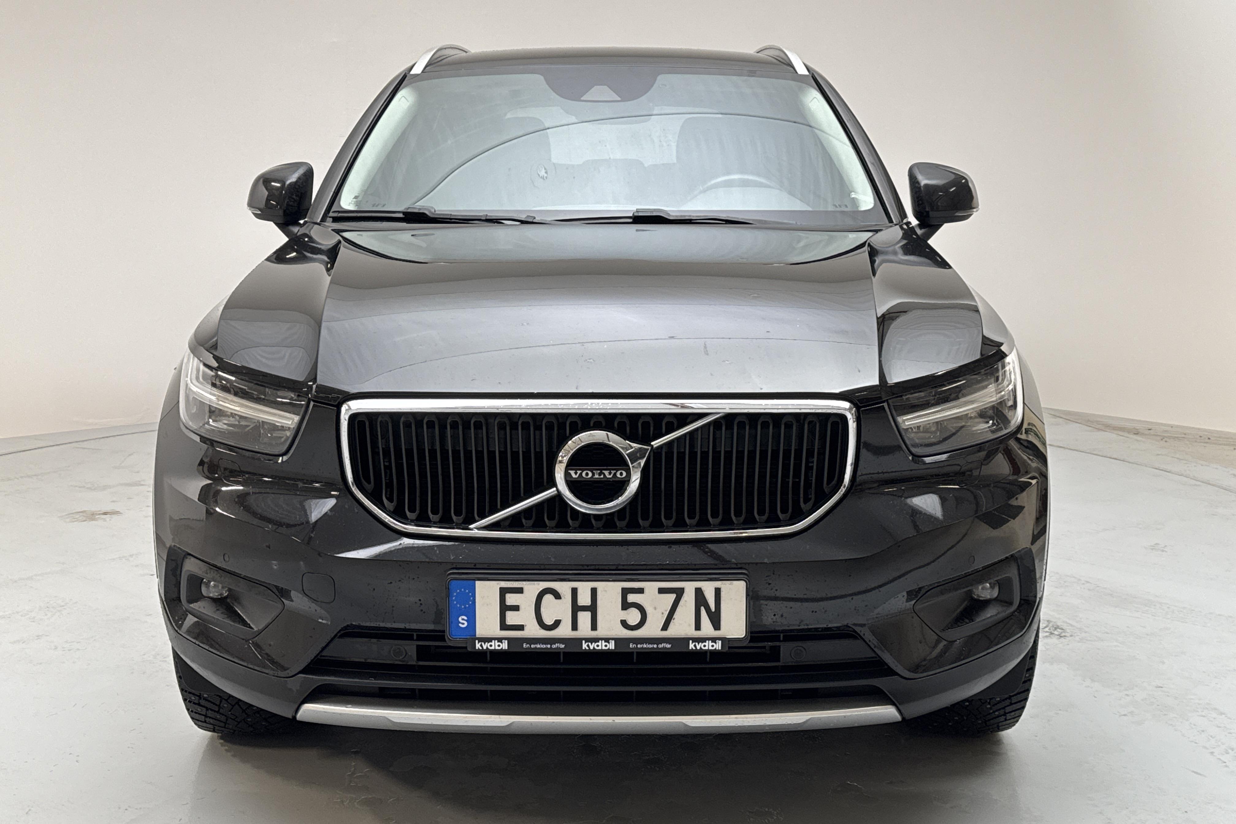 Volvo XC40 D3 2WD (150hk) - 10 228 mil - Automat - svart - 2020