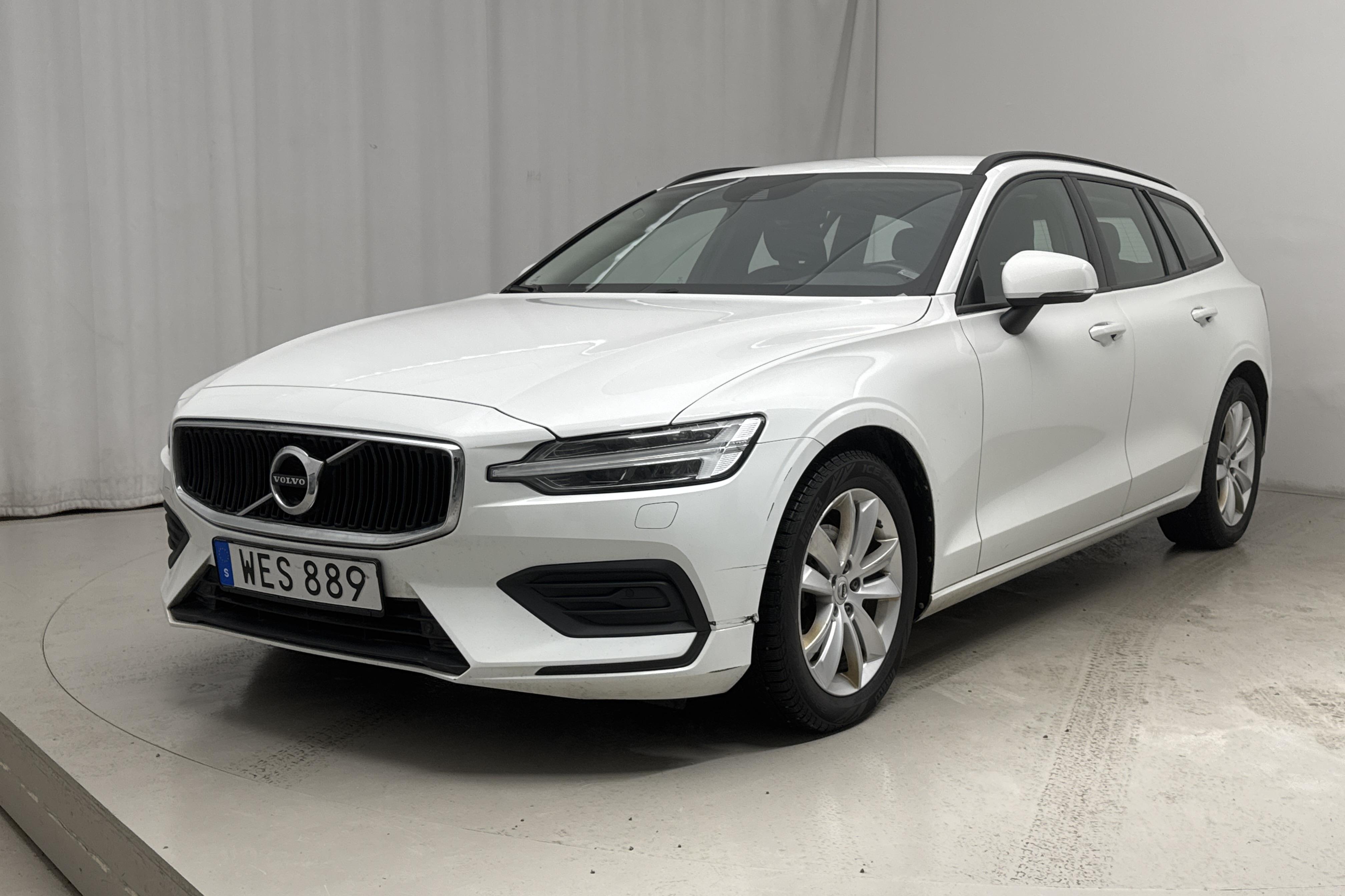 Volvo V60 D3 (150hk) - 17 375 mil - Automat - vit - 2020