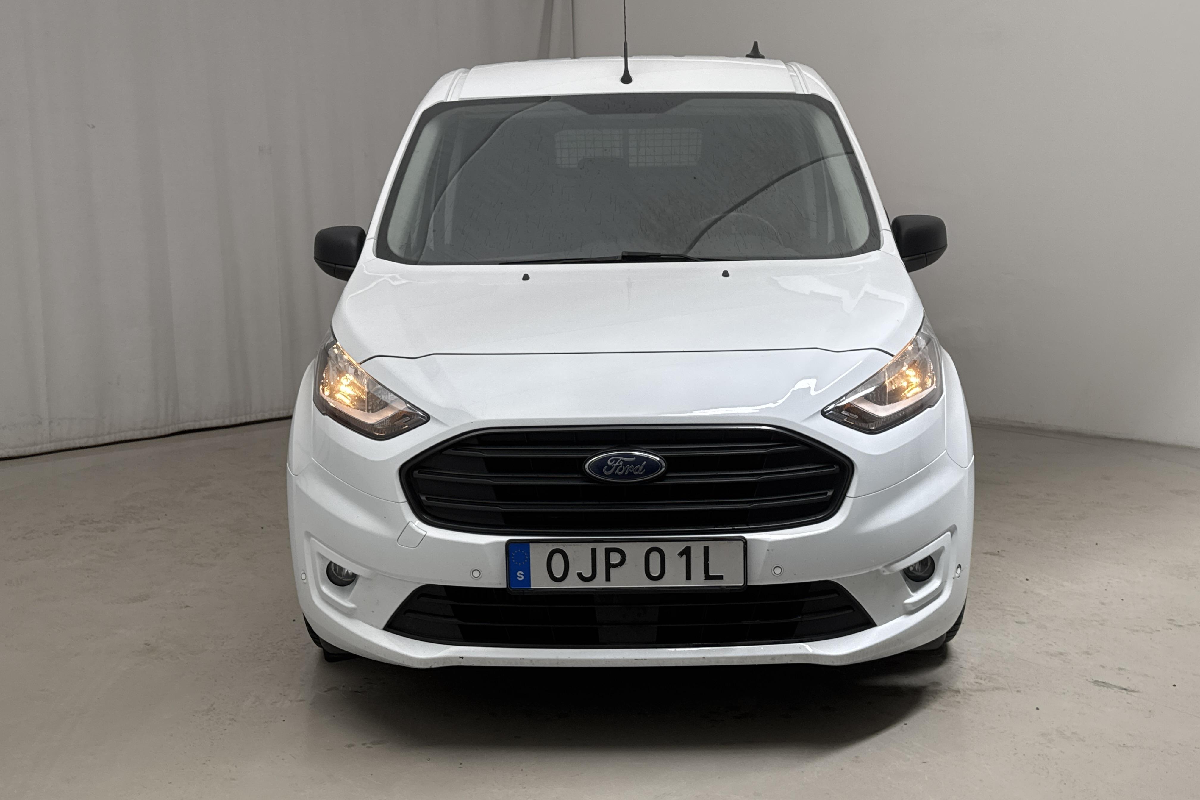 Ford Transit Connect 1.5 EcoBlue (100hk) - 7 120 mil - Automat - vit - 2022