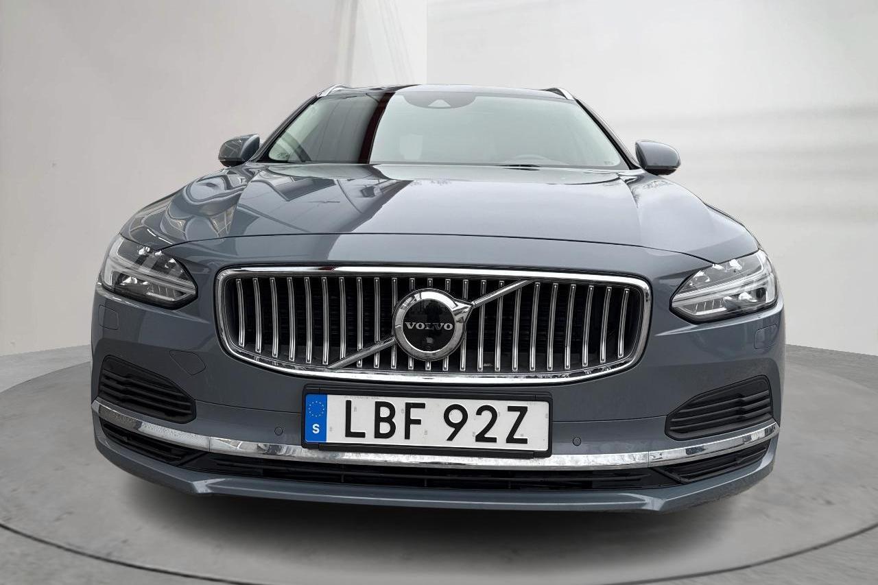 Volvo V90 T8 AWD Twin Engine (390hk) - 4 690 mil - Automat - grå - 2021