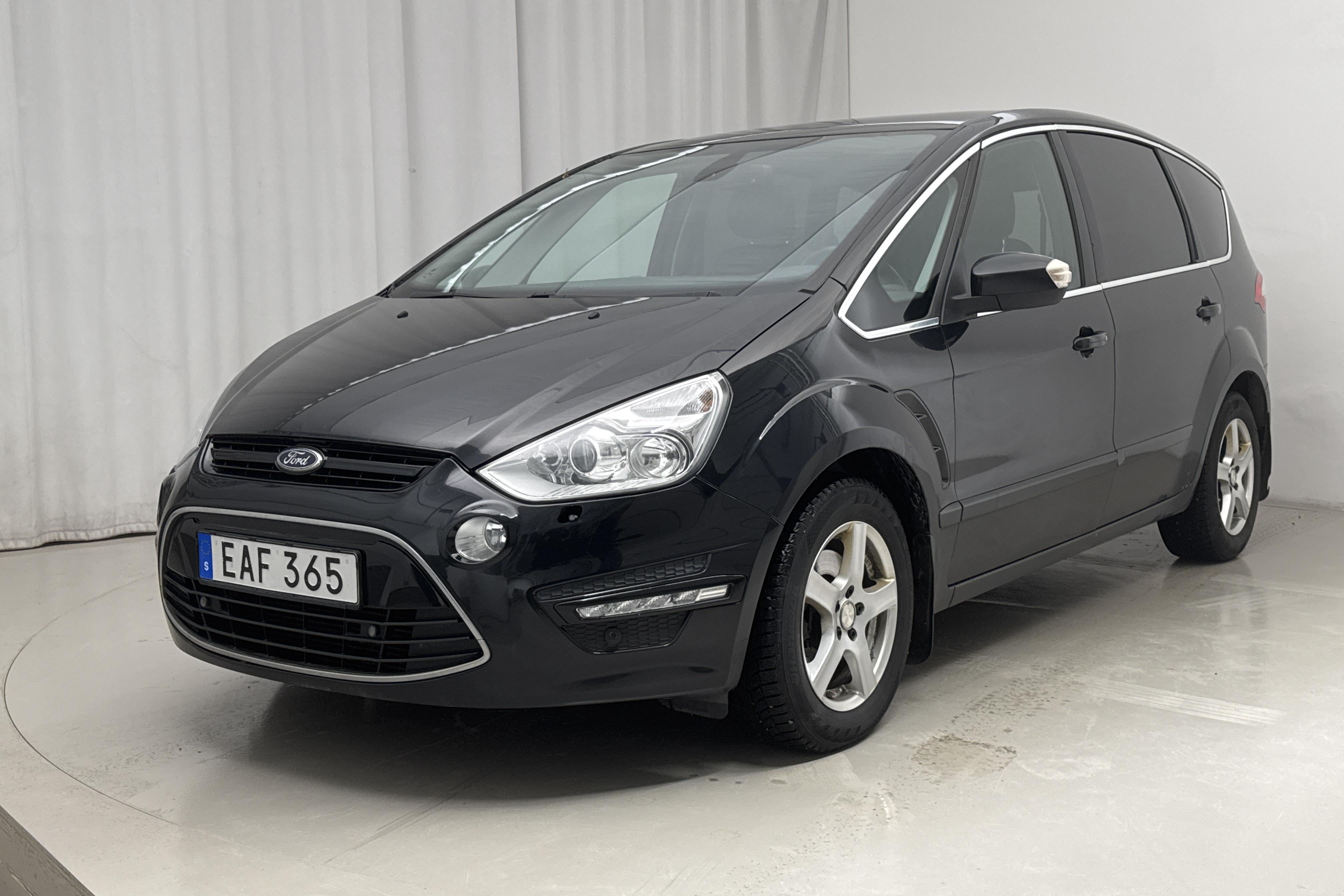 Ford S-MAX 2.2 Duratorq TDCi (200hk) - 15 654 mil - Automat - svart - 2015