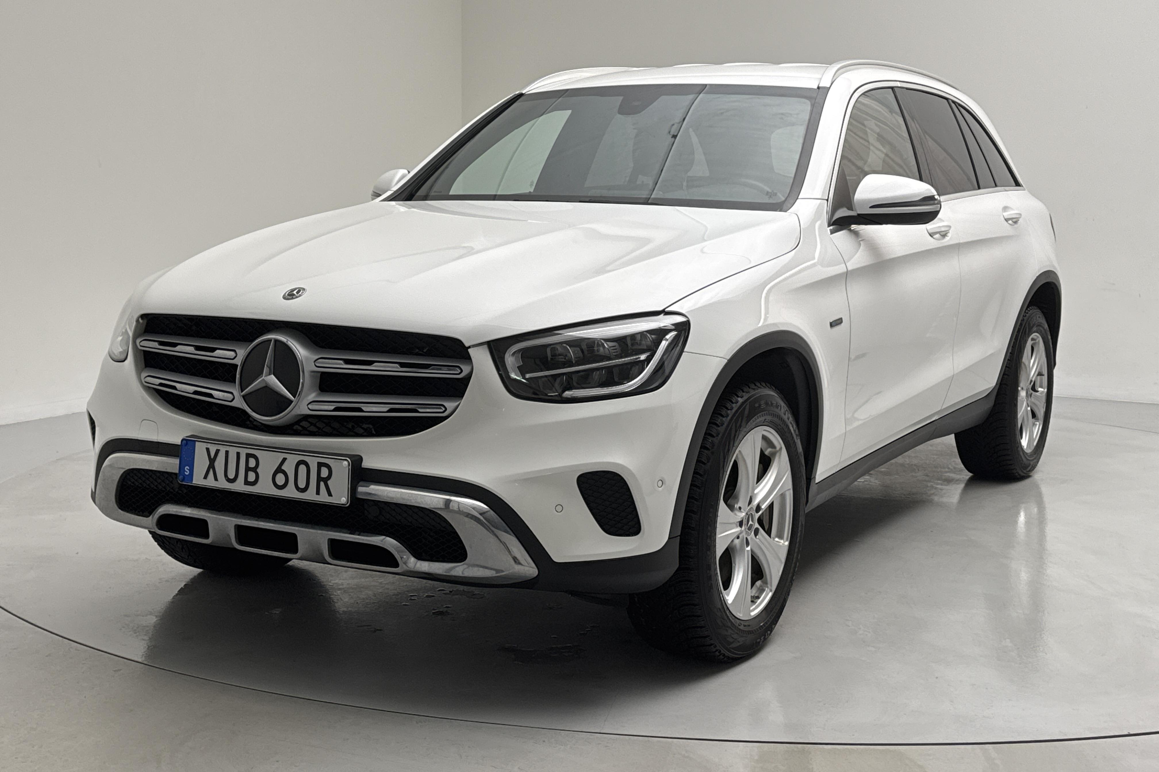 Mercedes GLC 300 e 4MATIC X253 (333hk) - 7 941 mil - Automat - vit - 2021