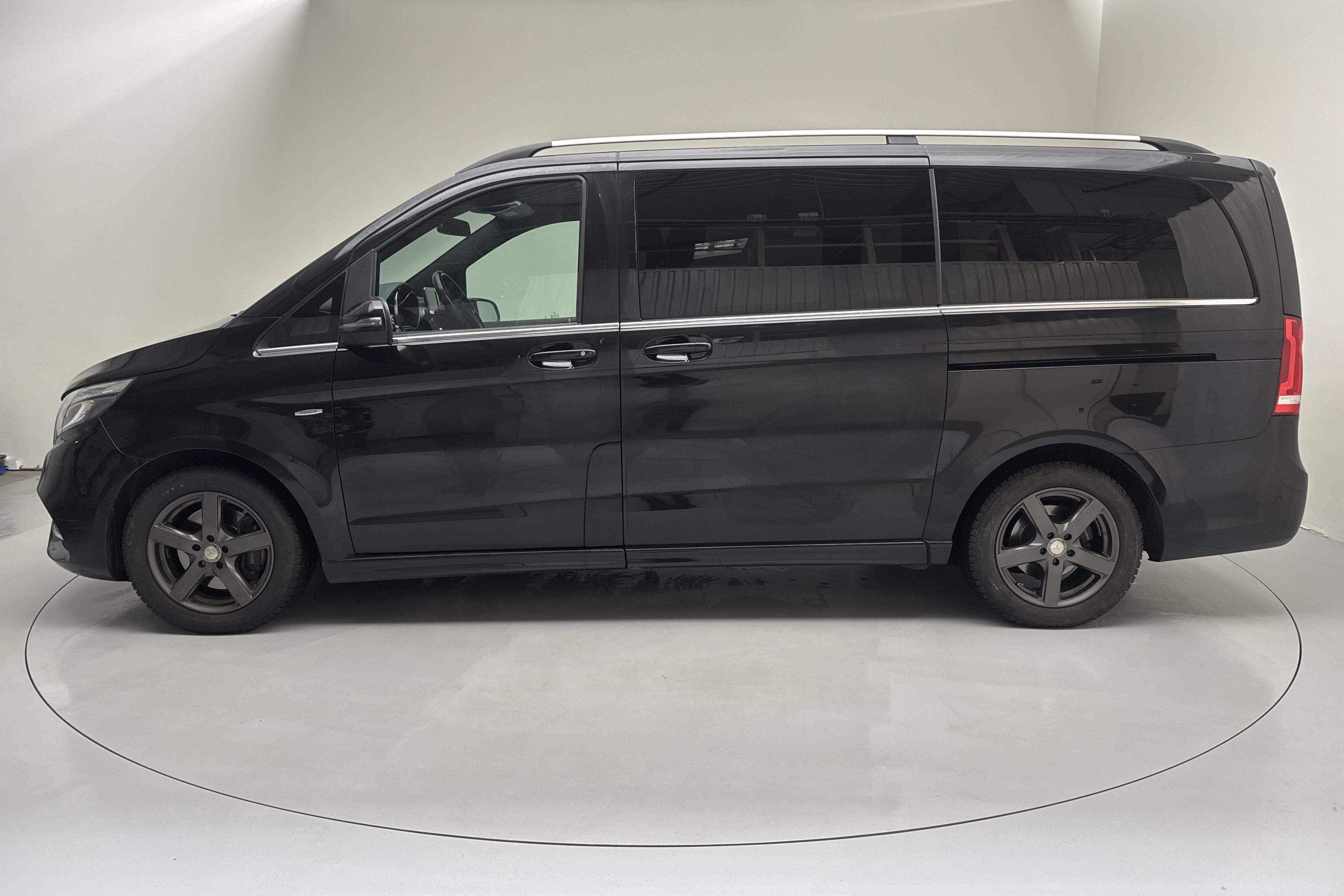 Mercedes V 250 d W447 (190hk) - 10 094 mil - Automat - svart - 2018