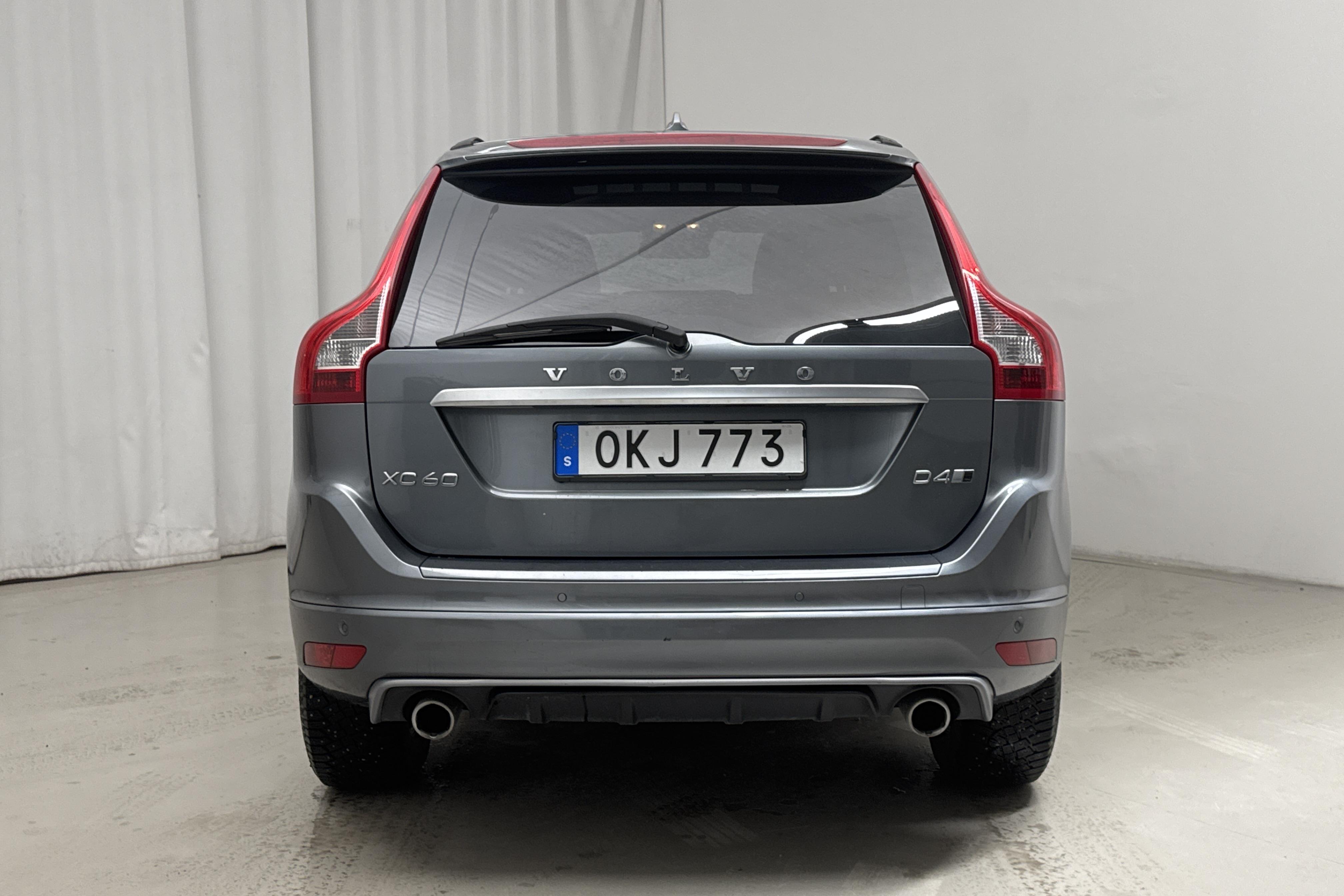 Volvo XC60 D4 AWD (190hk) - 11 311 mil - Automat - grå - 2017