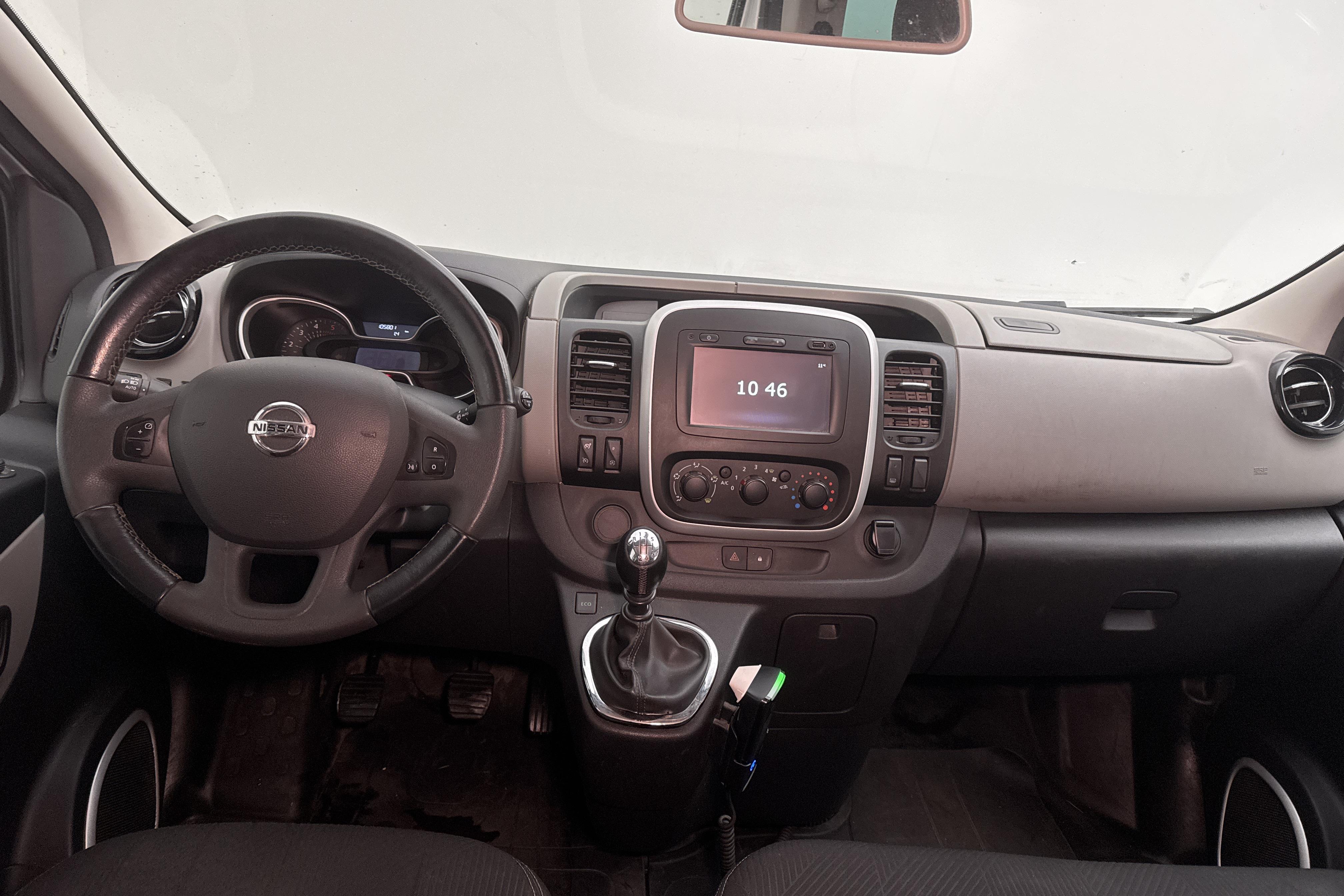 Nissan NV300 1.6 dCi Buss (125hk) - 10 580 mil - Manuell - silver - 2018