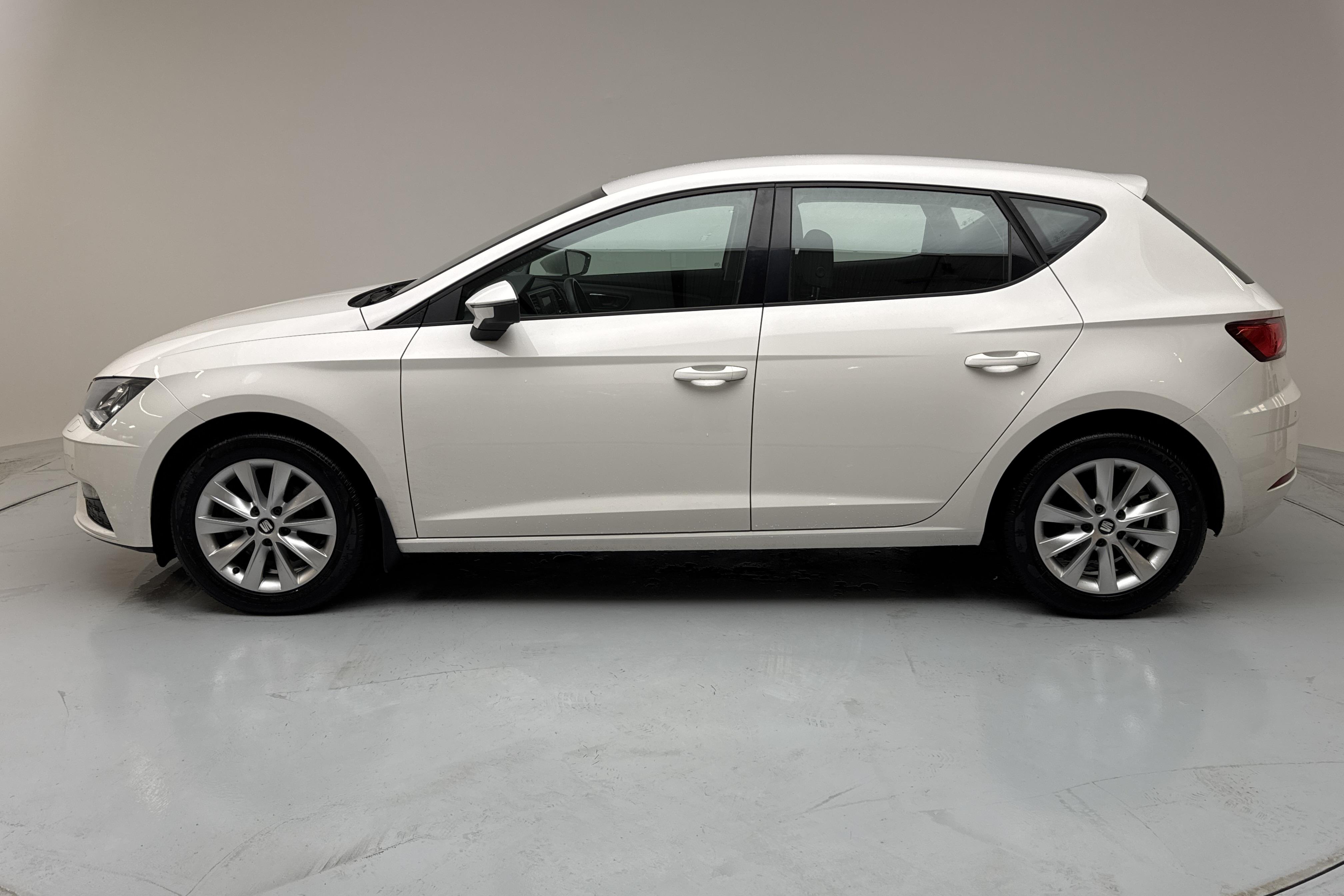 Seat Leon 1.2 TSI 5dr (110hk) - 8 312 mil - Manuell - vit - 2018