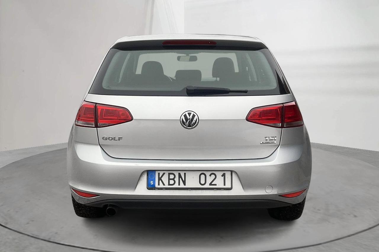 VW Golf VII 1.2 TSI 5dr (105hk) - 8 668 mil - Manuell - silver - 2013