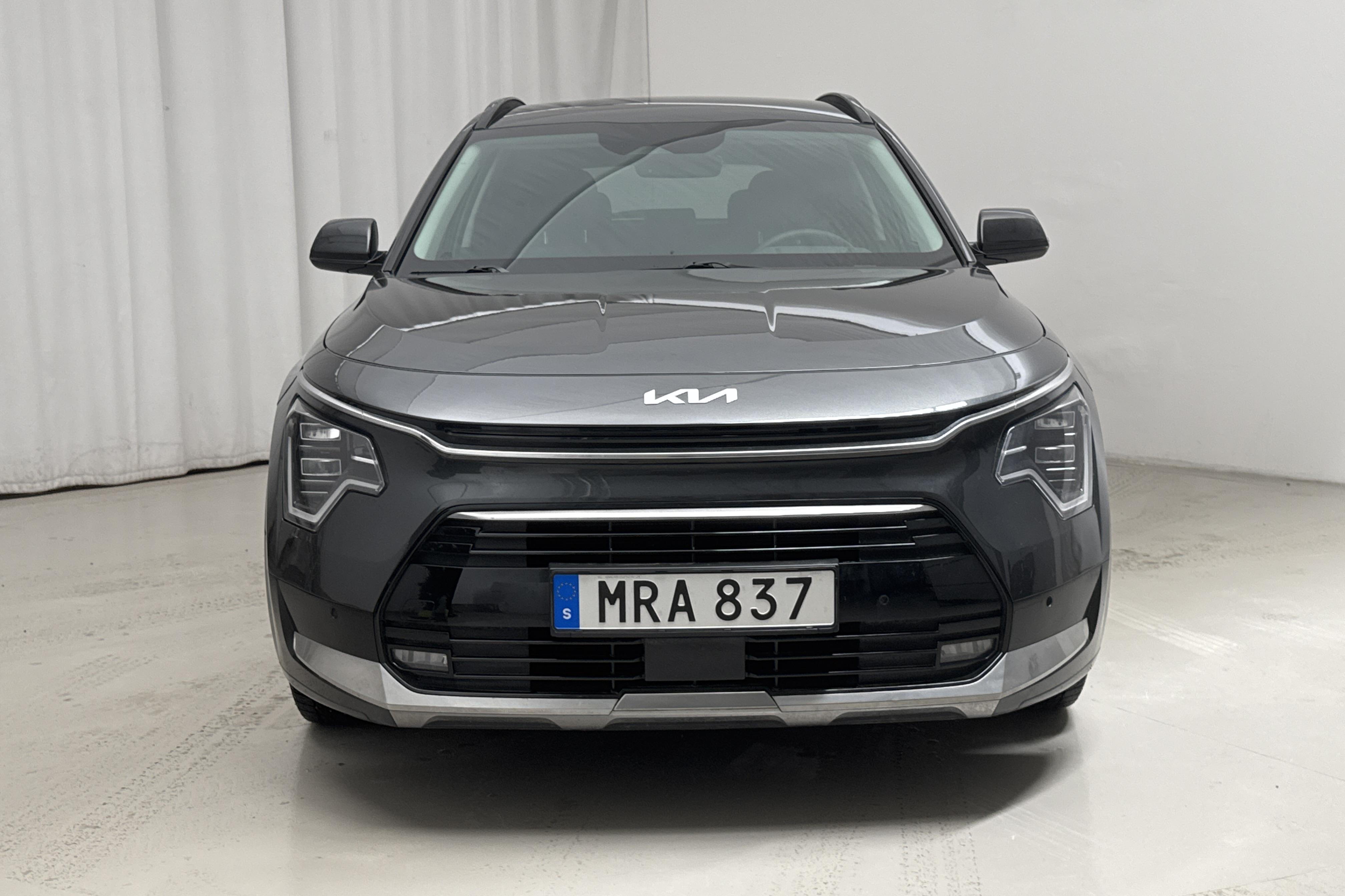 KIA Niro Plug-in Hybrid (183hk) - 3 000 mil - Automat - grå - 2023