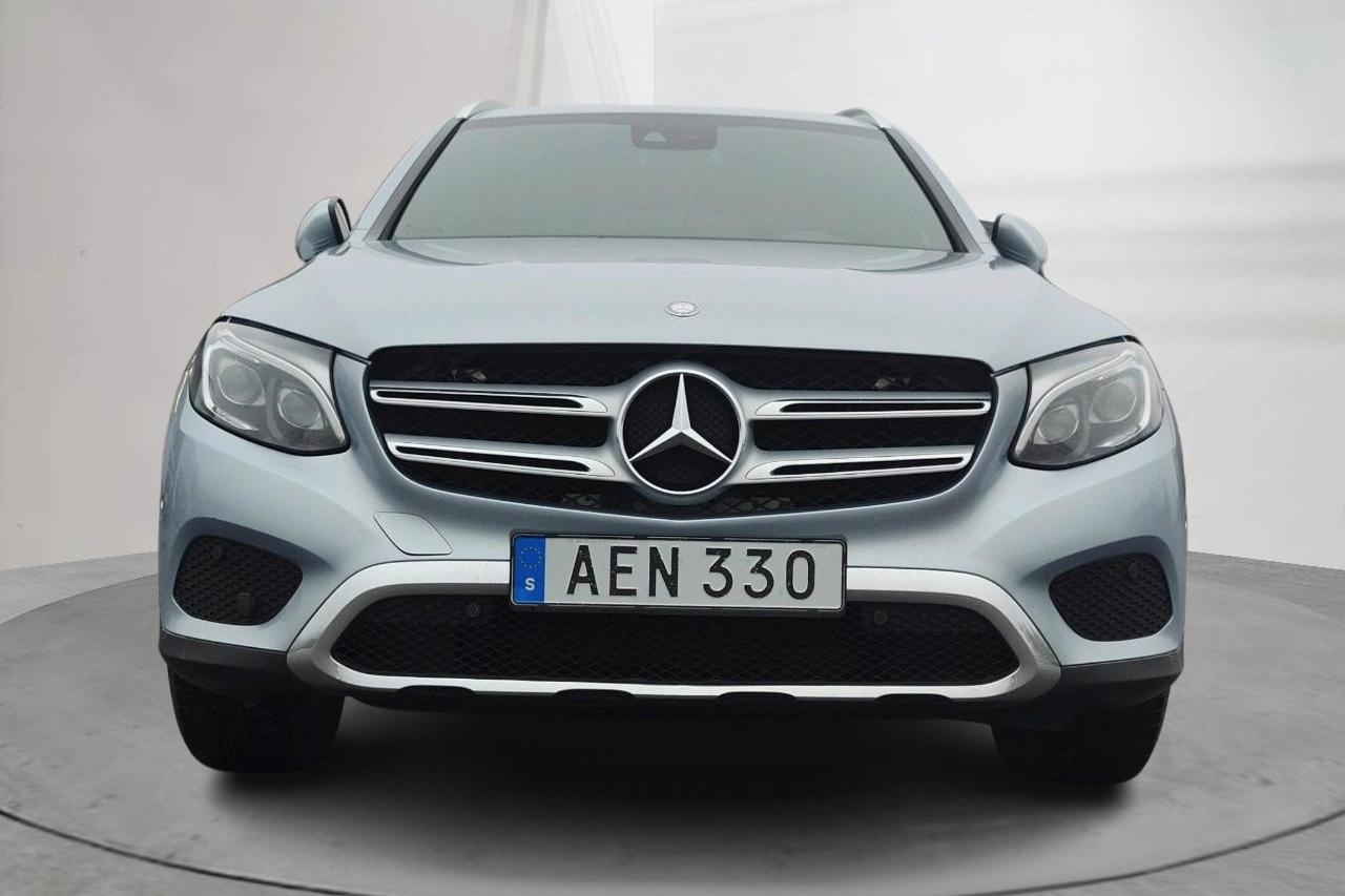 Mercedes GLC 220 d 4MATIC X253 (170hk) - 16 672 mil - Automat - silver - 2016