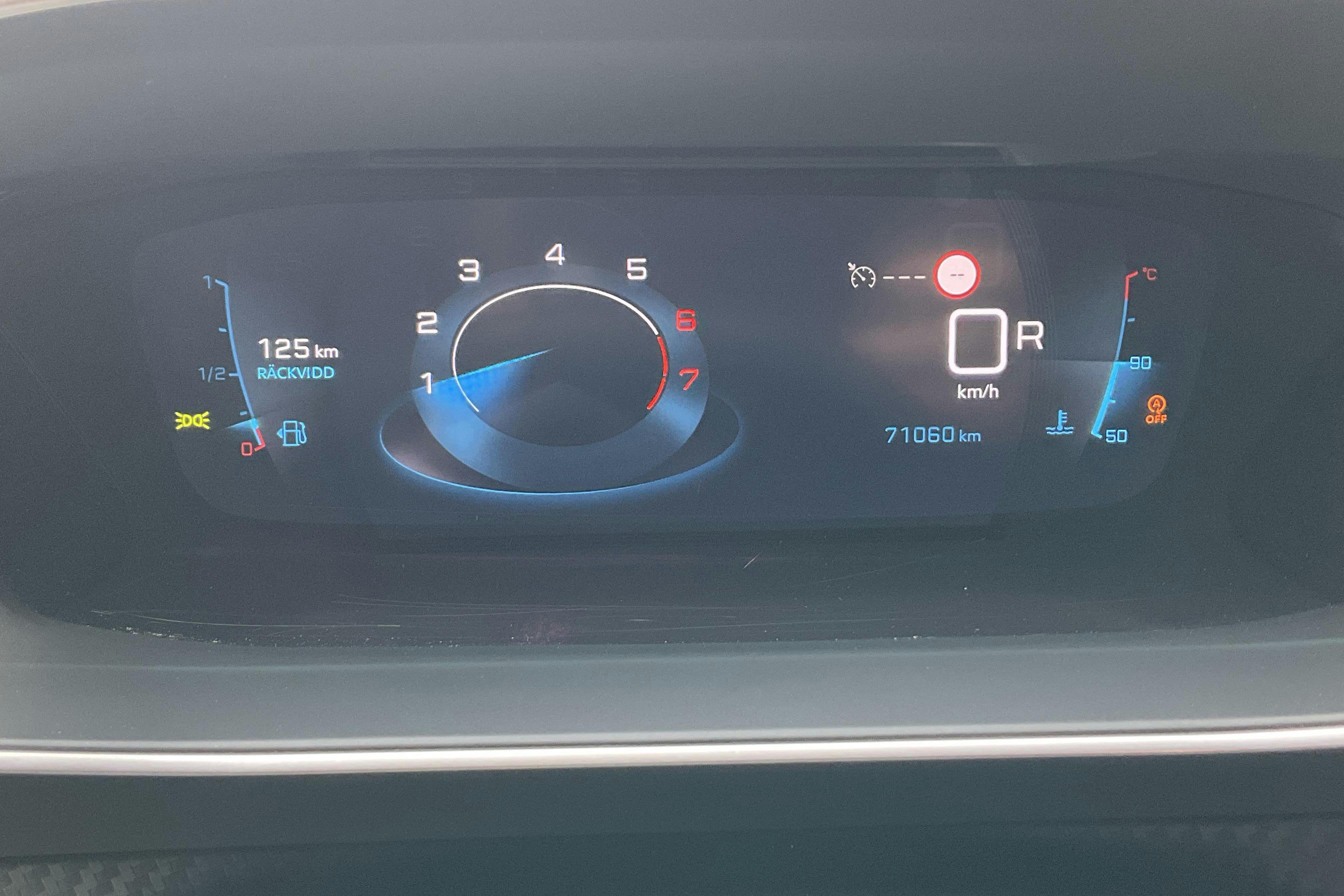 Peugeot 2008 1.2 PureTech (130hk) - 7 105 mil - Automat - svart - 2021