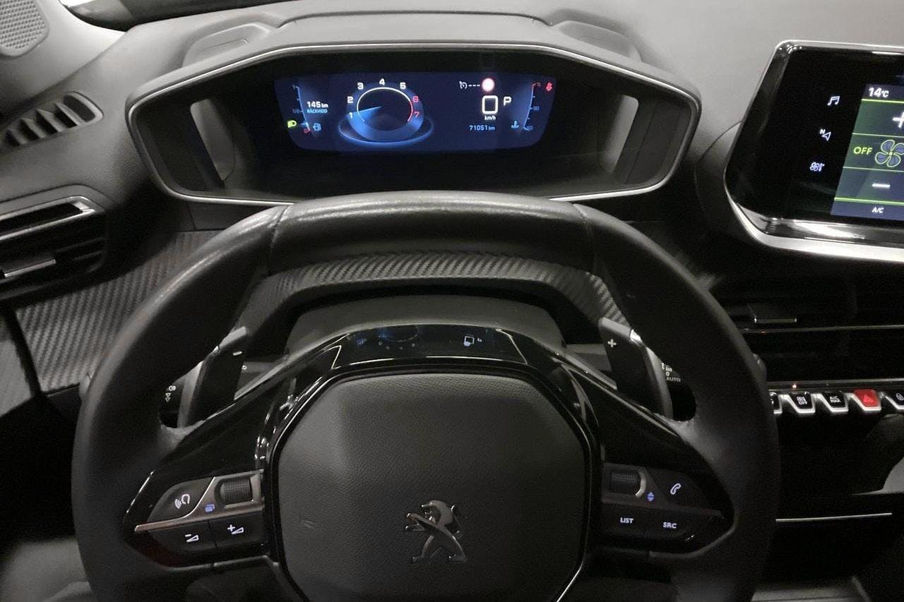 Peugeot 2008 1.2 PureTech (130hk) - 7 105 mil - Automat - svart - 2021