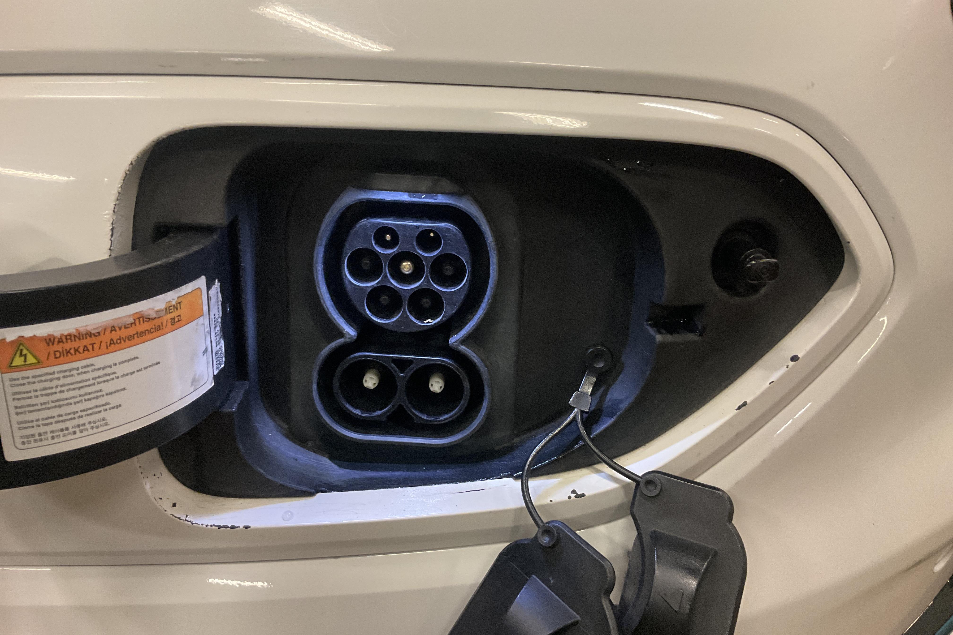 KIA Niro EV 64 kWh (204hk) - 3 584 mil - Automat - vit - 2020