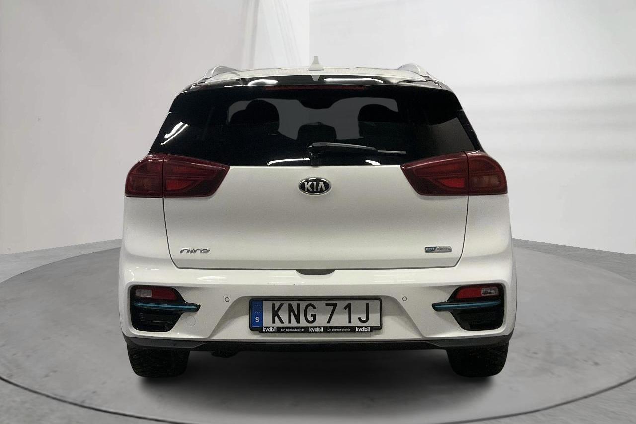 KIA Niro EV 64 kWh (204hk) - 3 584 mil - Automat - vit - 2020