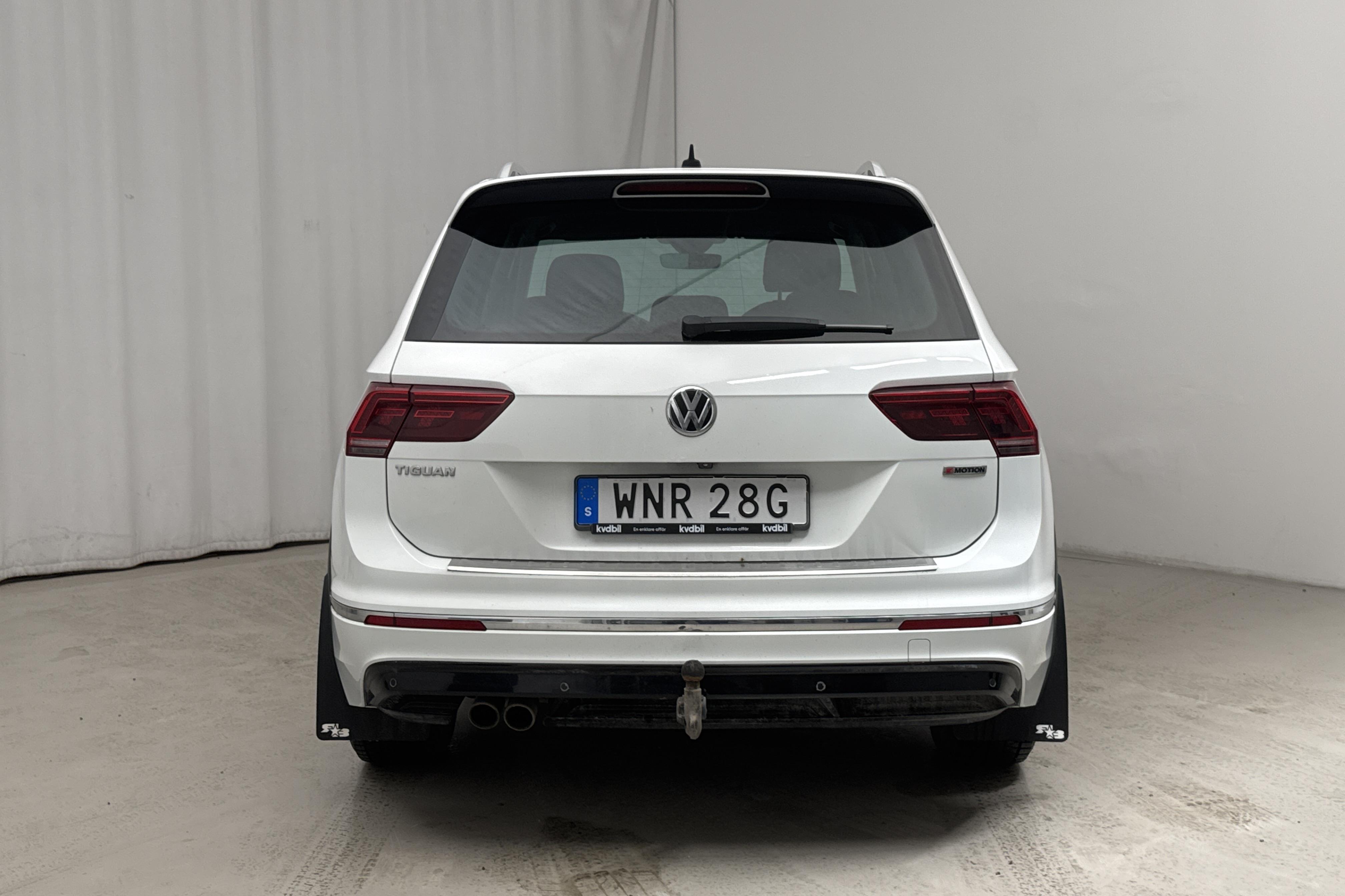 VW Tiguan 2.0 TDI 4MOTION (190hk) - 22 333 mil - Automat - vit - 2019