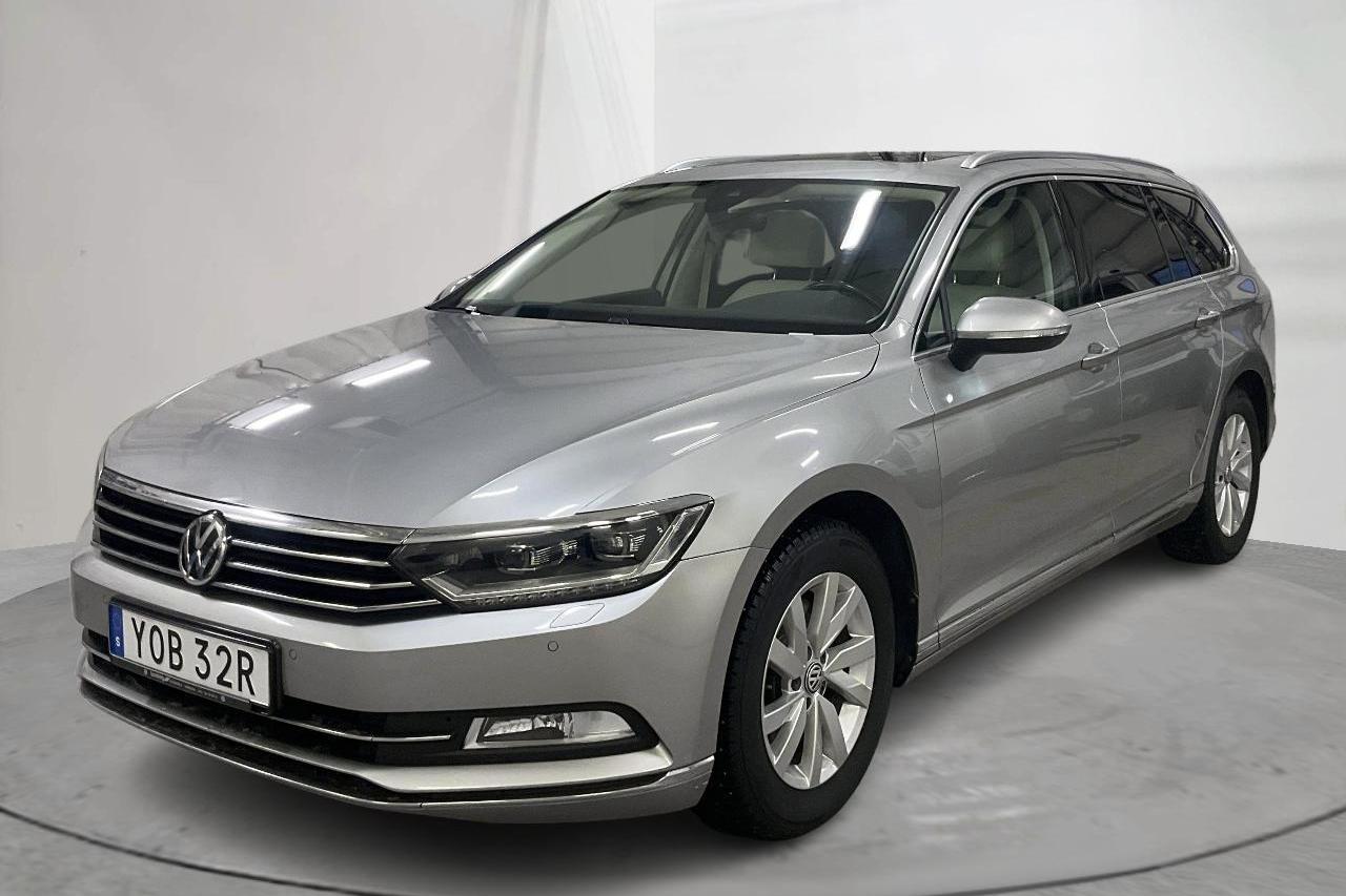 VW Passat Sportcombi 1,8 TSI - 9 863 mil - Automat - grå - 2017