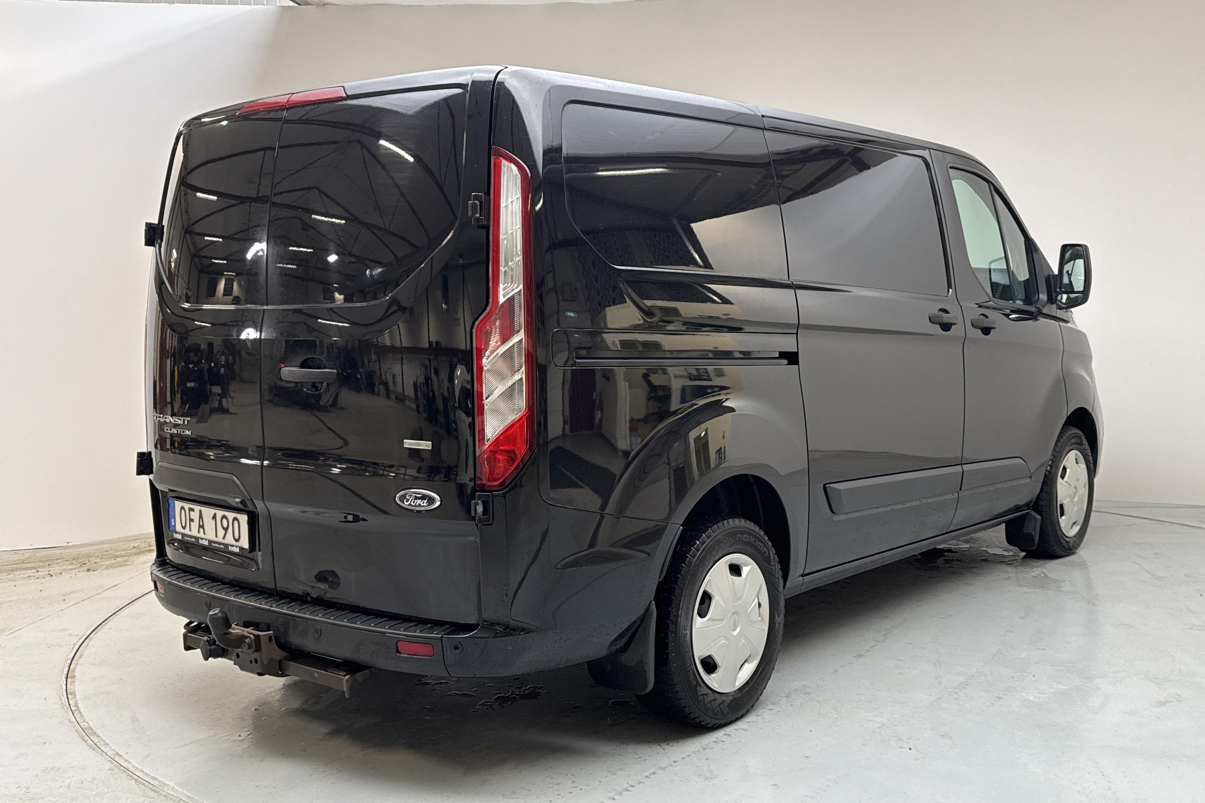 Ford Transit Custom 280 (105hk) - 19 978 mil - Manuell - svart - 2018