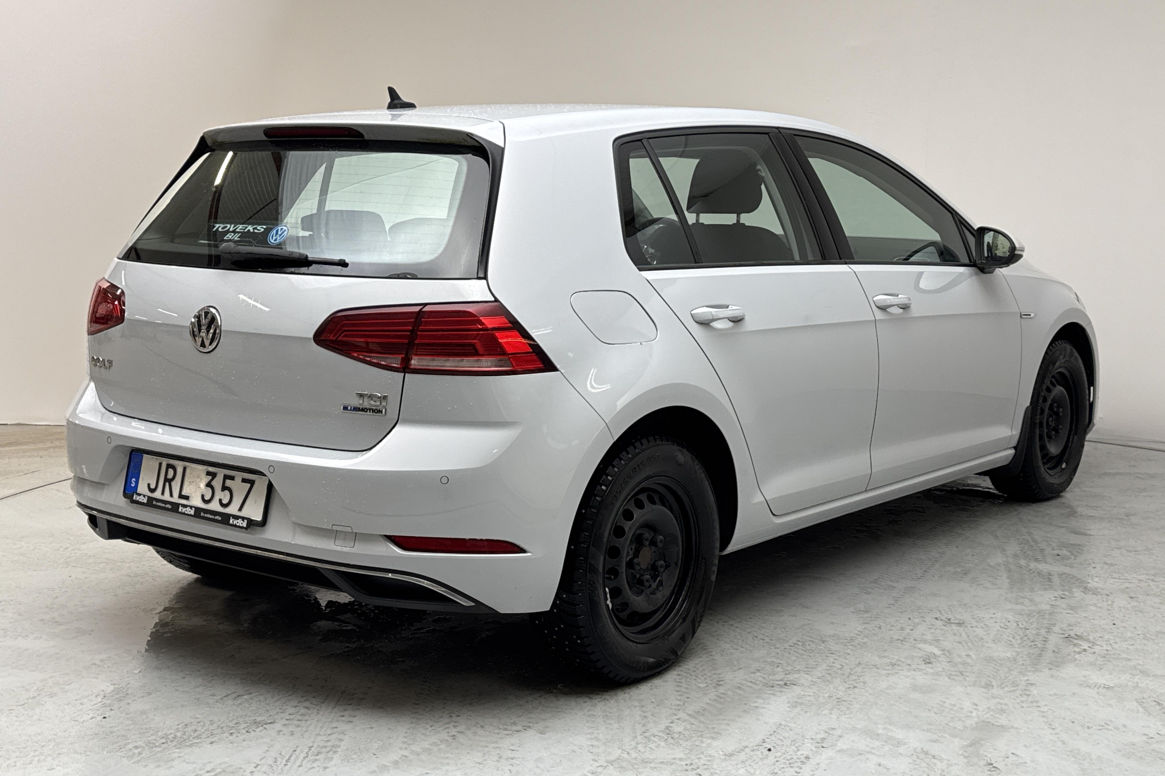 VW Golf VII 1.4 TGI 5dr (110hk) - 5 241 mil - Manuell - Light Grey - 2018