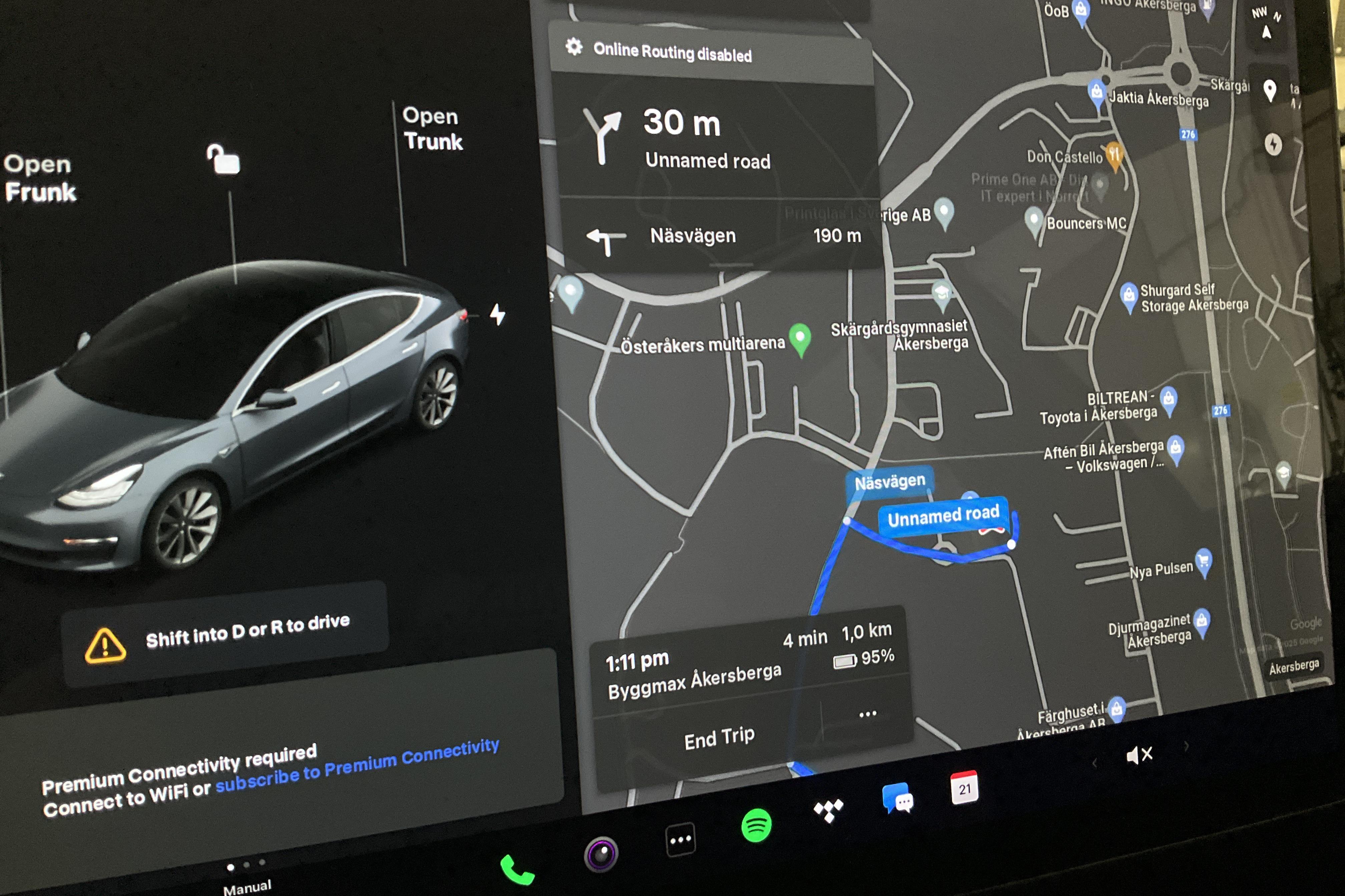 Tesla Model 3 Long Range Dual Motor AWD - 11 827 mil - Automat - grå - 2020