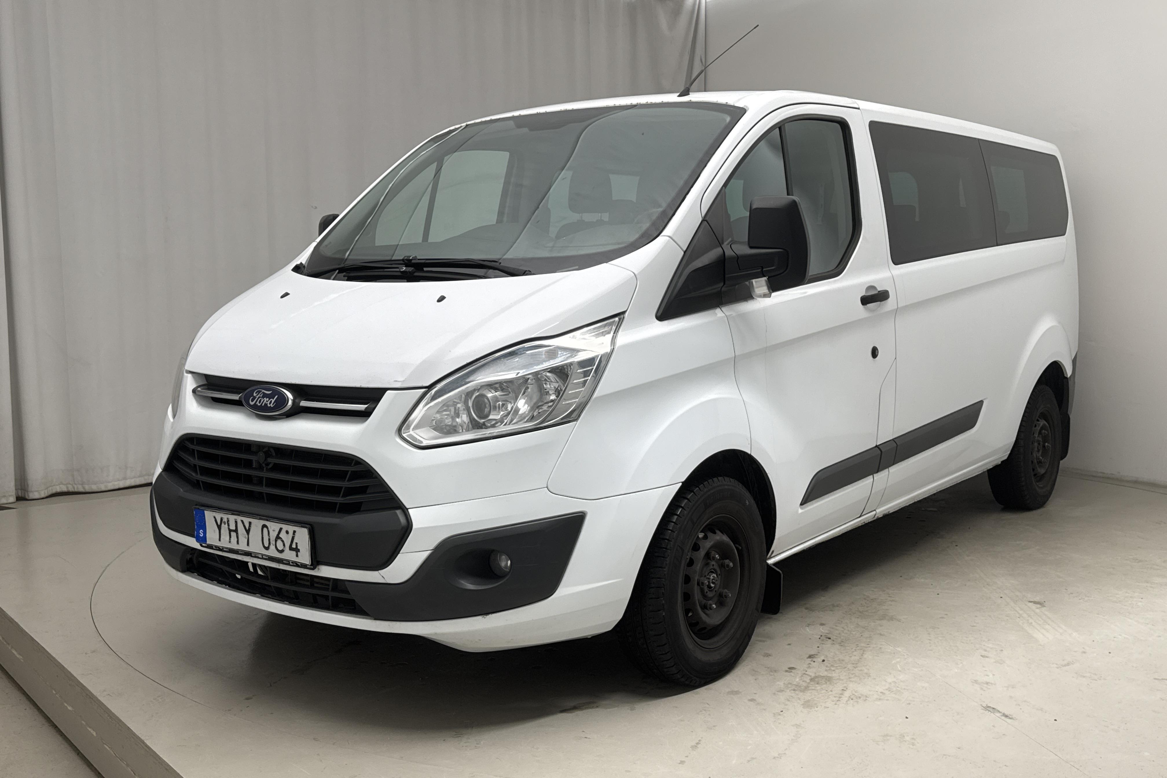 Ford Transit Custom Kombi 310 (125hk) - 11 880 mil - Manuell - vit - 2015