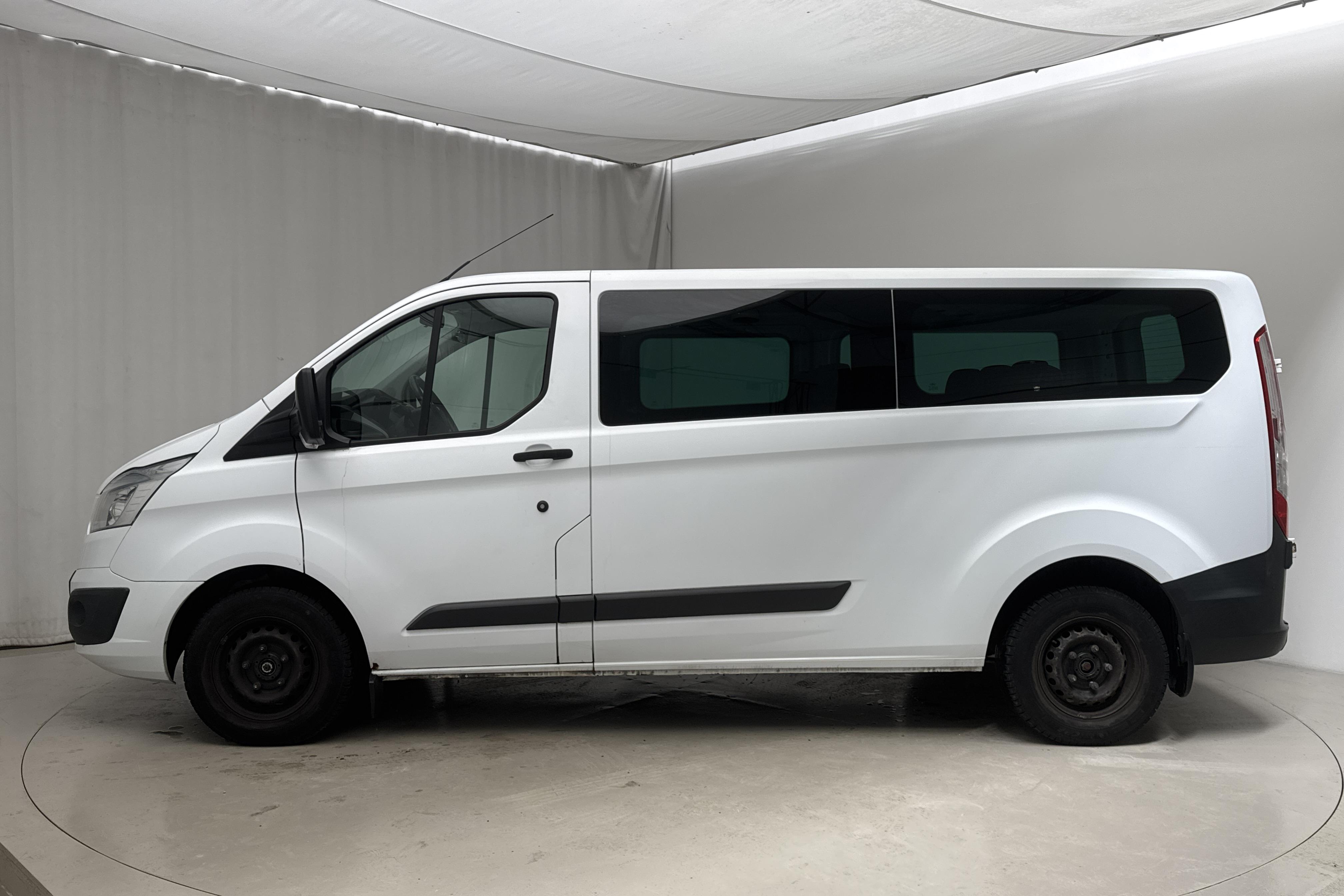 Ford Transit Custom Kombi 310 (125hk) - 11 880 mil - Manuell - vit - 2015