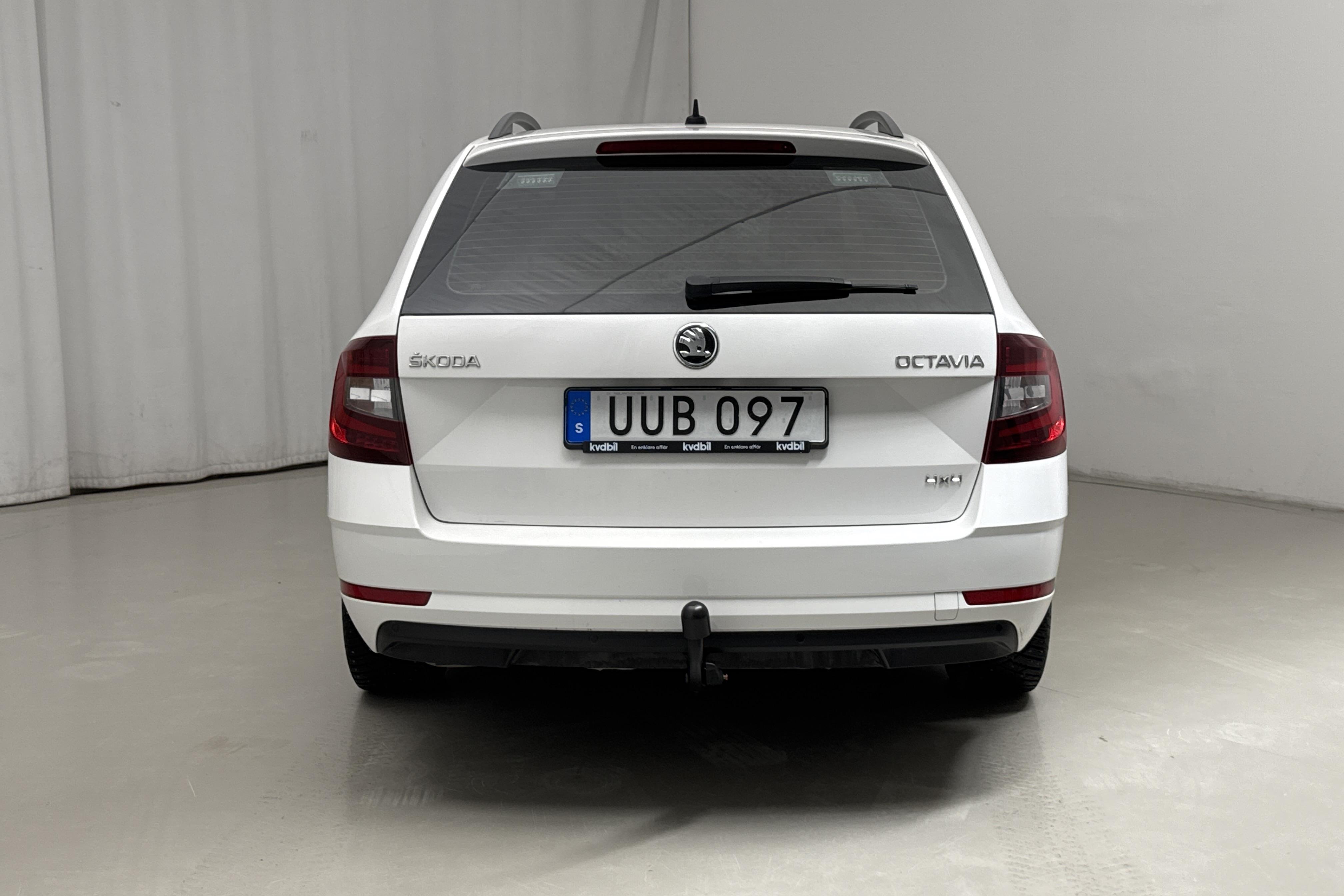 Skoda Octavia III 2.0 TDI CR Combi 4x4 (150hk) - 17 799 mil - Manuell - vit - 2018