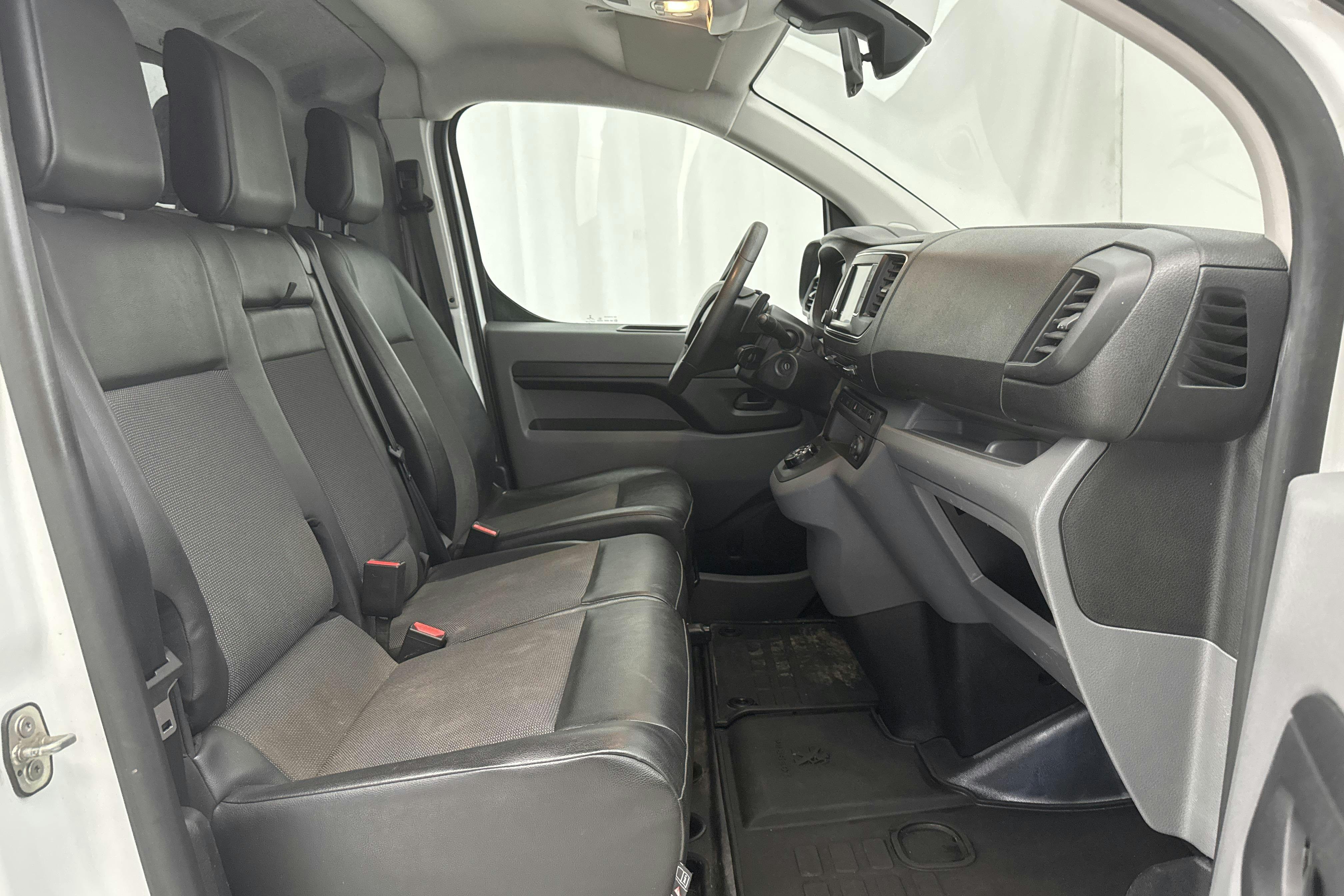 Peugeot Expert BlueHDi Skåp (95hk) - 94 520 km - Automaattinen - 2018
