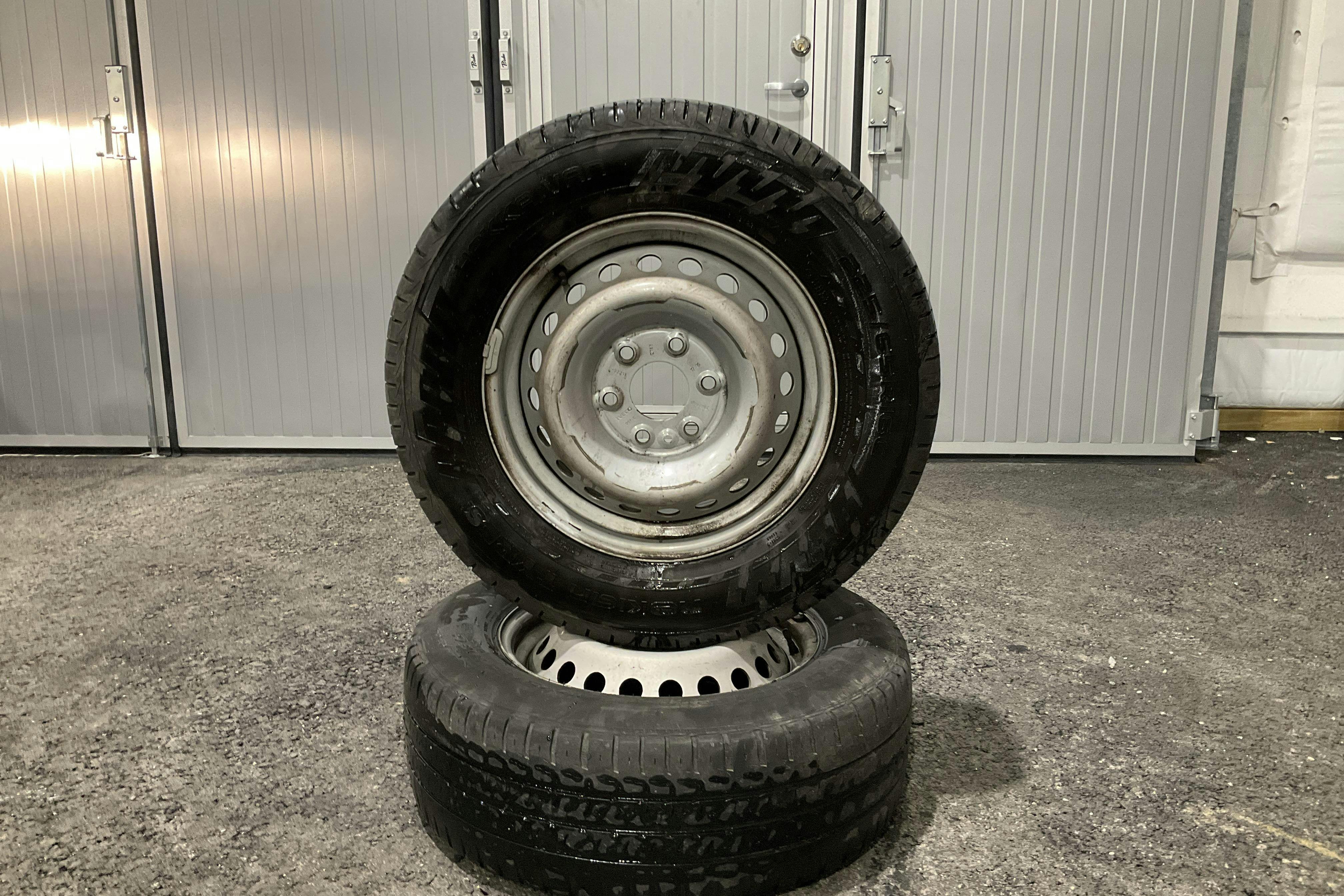 Iveco Daily 35 2.3 (156hk) - 12 726 mil - Automat - vit - 2018
