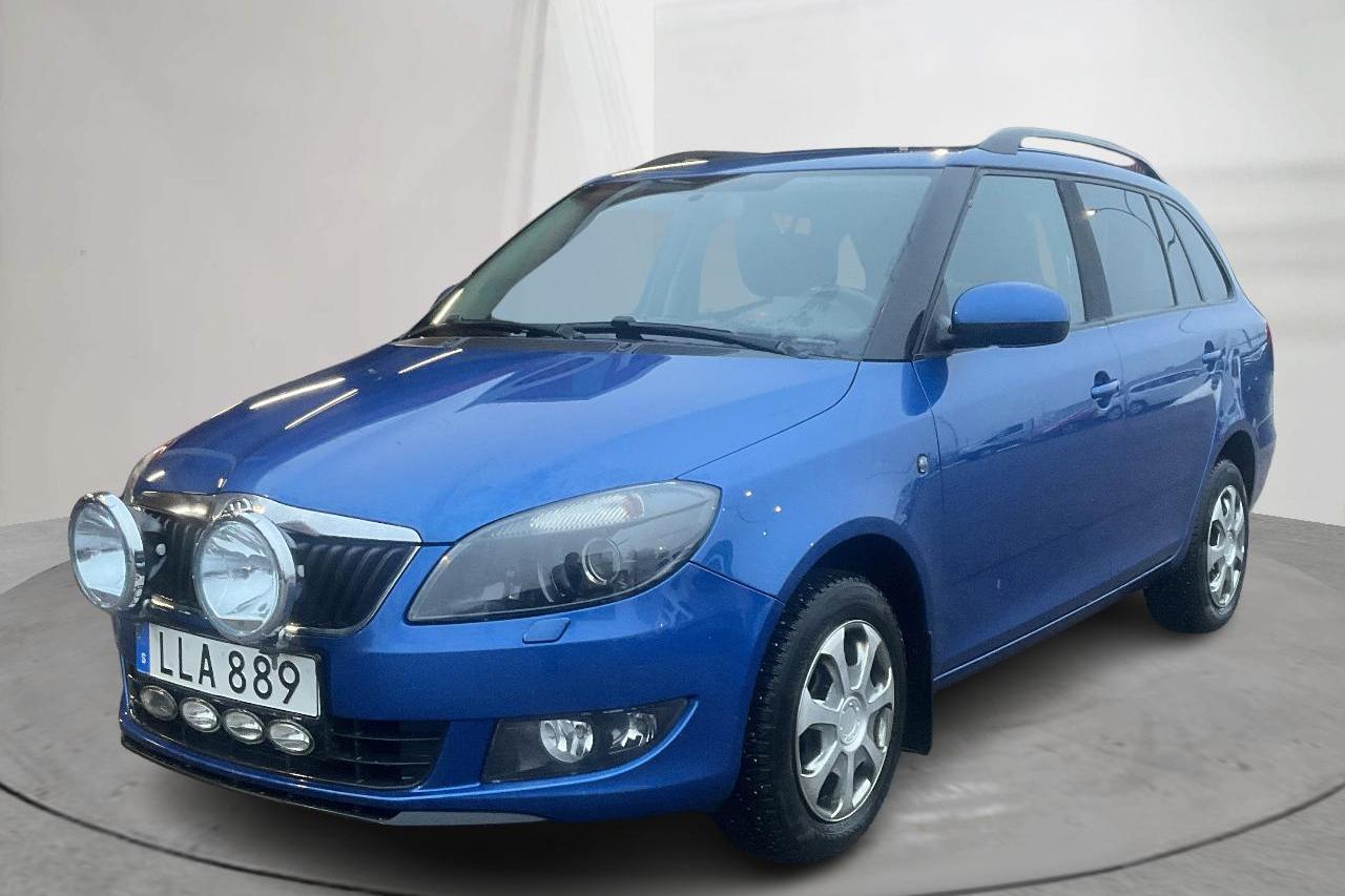 Skoda Fabia 1.2 TSI Combi (86hk) - 14 539 mil - Manuell - blå - 2014