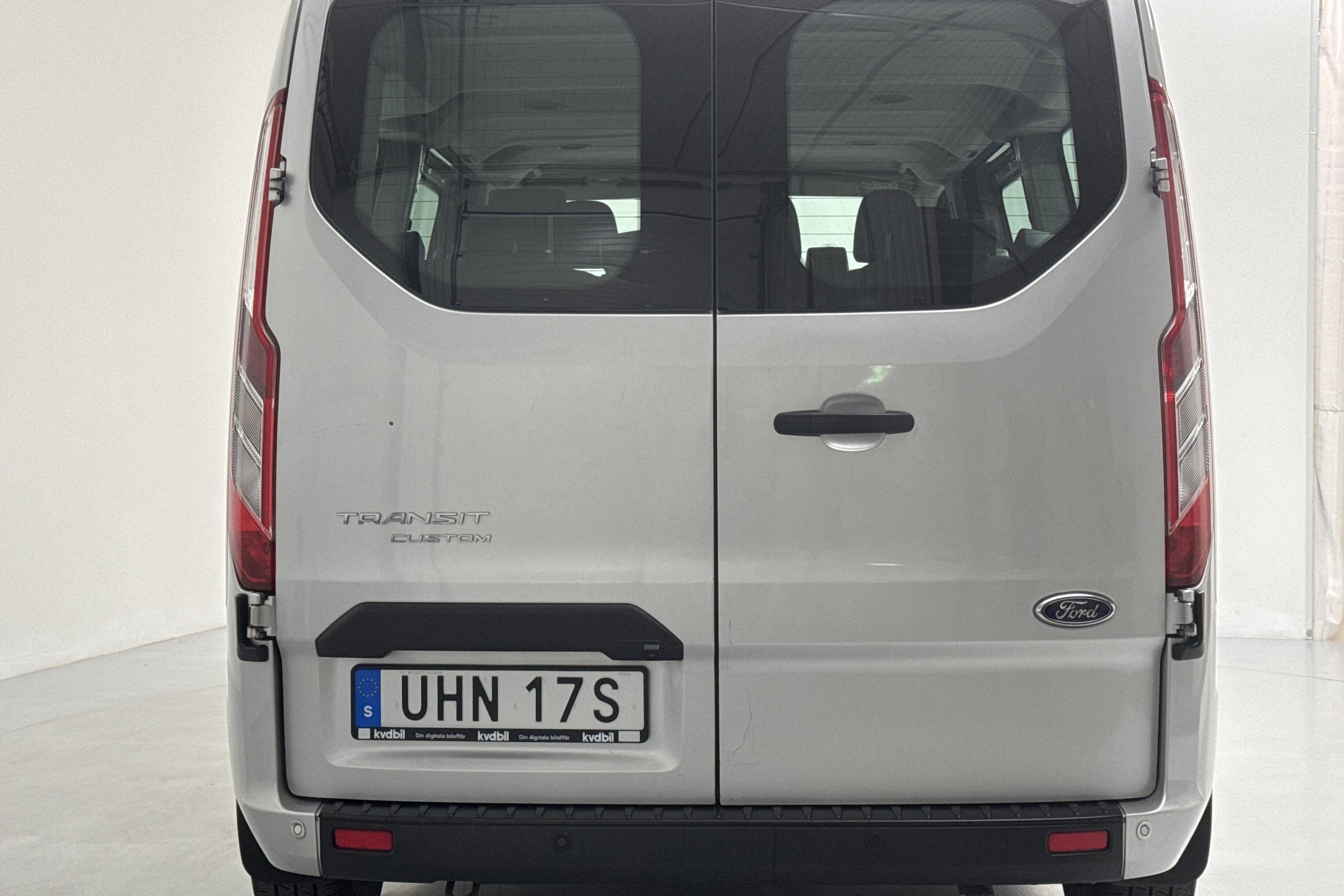 Ford Transit Kombi 330 (130hk) - 17 271 mil - Automat - grå - 2019