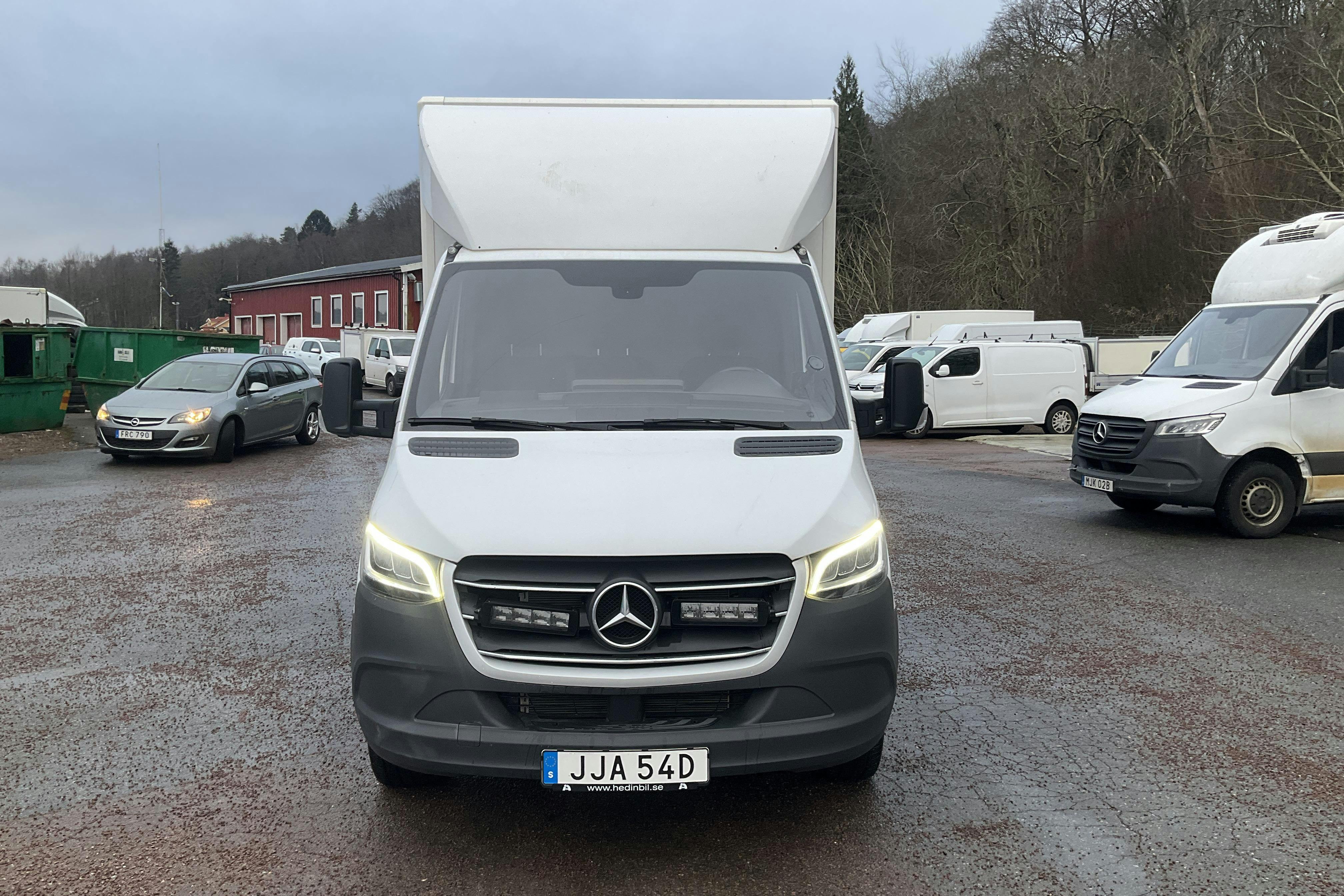 Mercedes Sprinter 317 CDI Volymkåp RWD (170hk) - 7 168 mil - Automat - vit - 2024