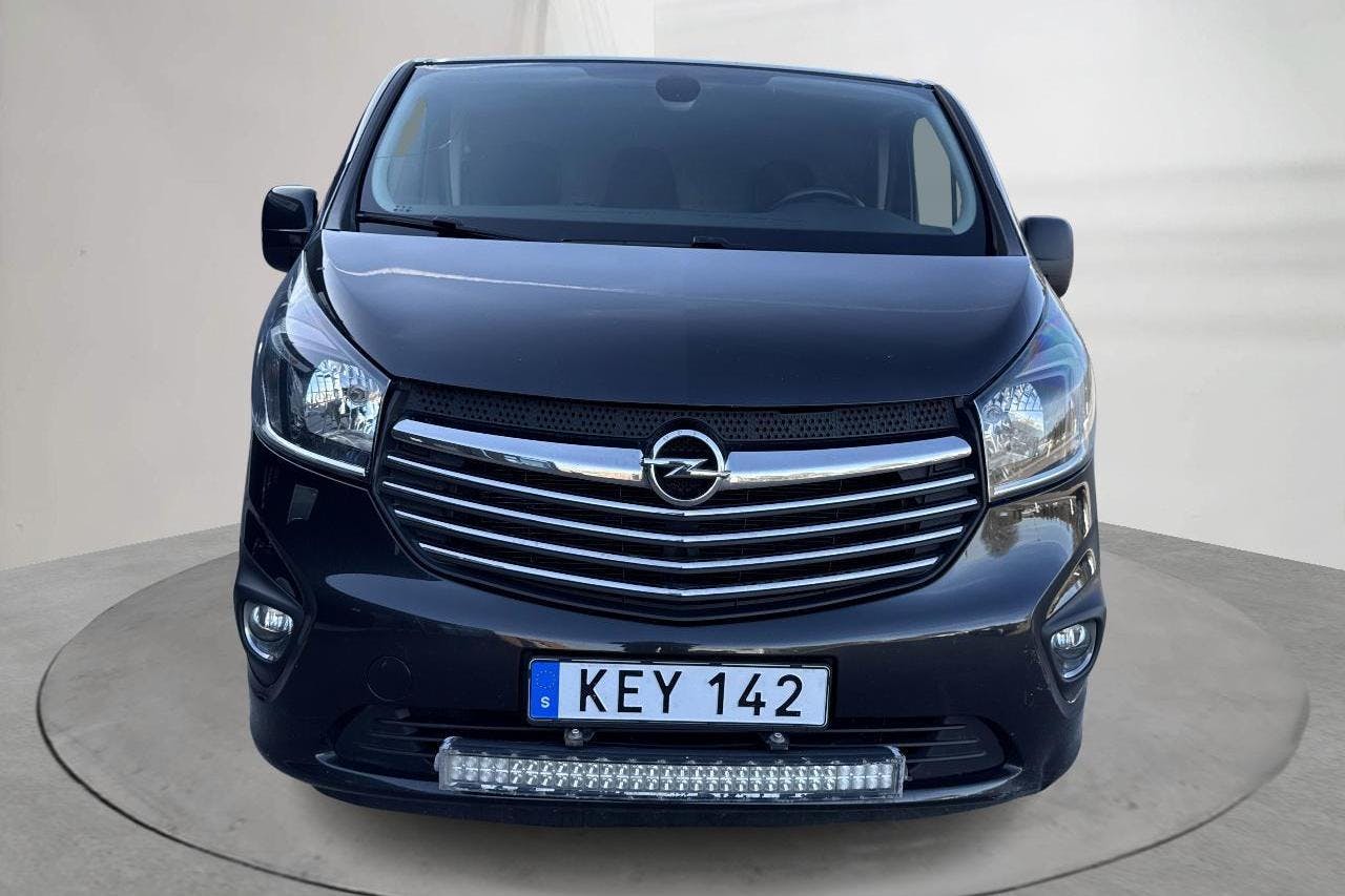 Opel Vivaro 1.6 BITURBO (145hk) - 127 040 km - Manualna - czarny - 2018