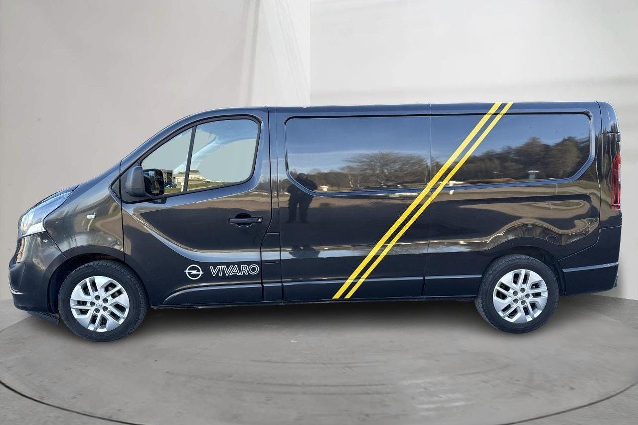 Opel Vivaro 1.6 BITURBO (145hk) - 127 040 km - Manualna - czarny - 2018