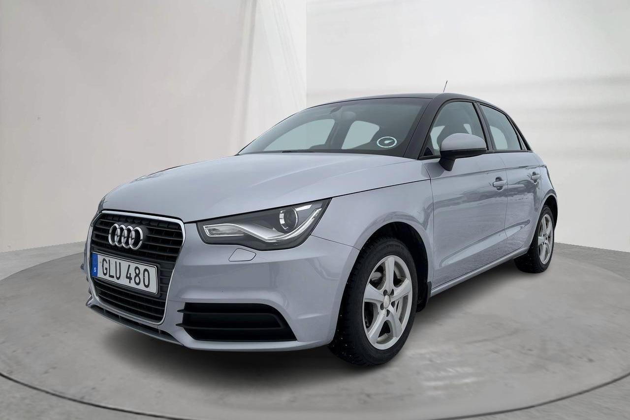 Audi A1 1.2 TFSI Sportback (86hk) - 10 764 mil - Manuell - silver - 2014