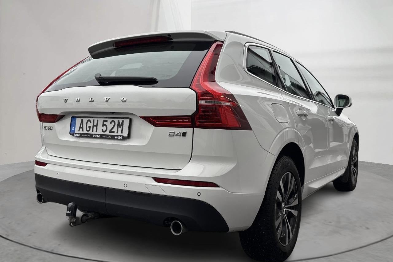 Volvo XC60 B4 AWD Mildhybrid, Diesel (197hk) - 8 396 mil - Automat - vit - 2020