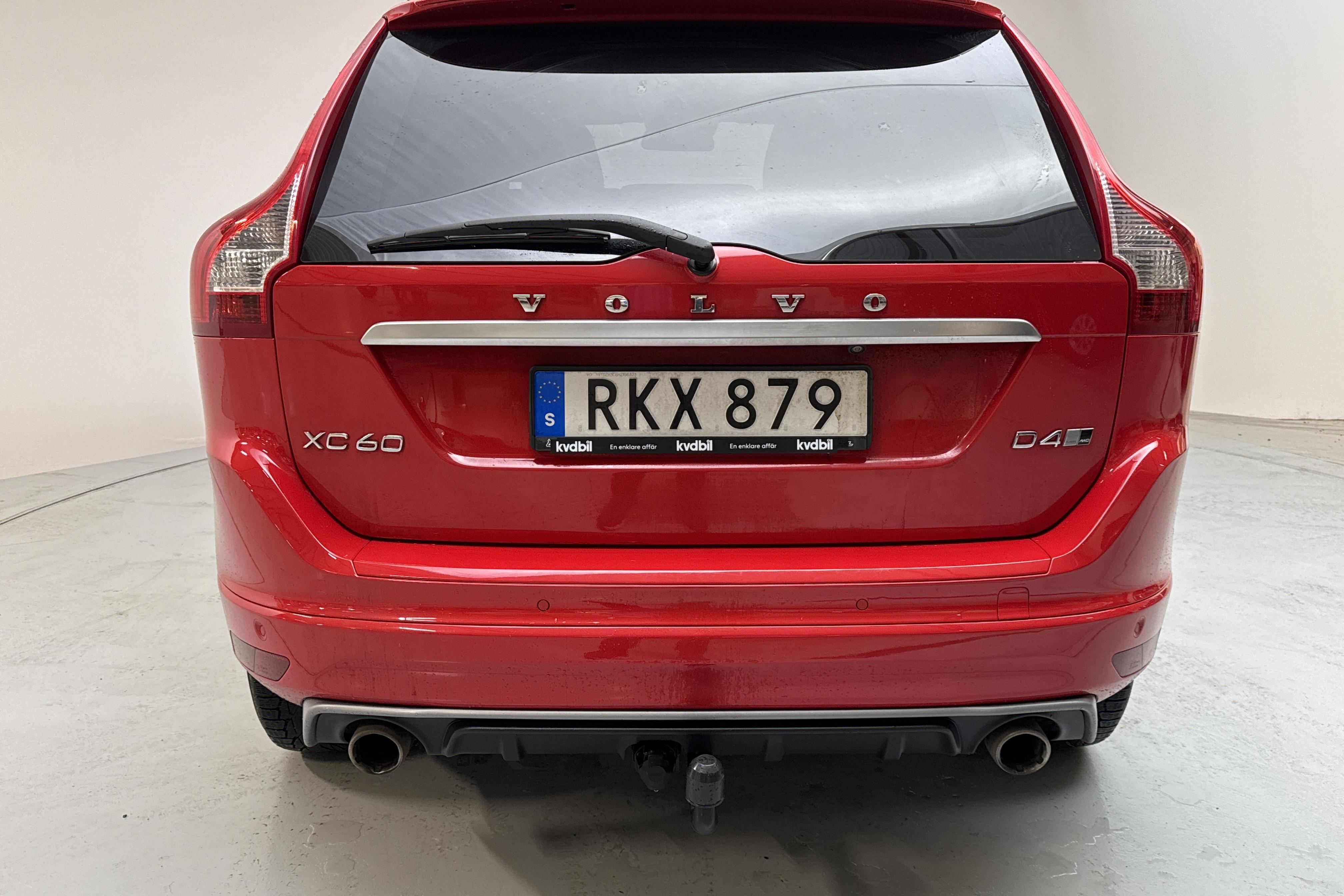 Volvo XC60 D4 AWD (190hk) - 13 863 mil - Automat - röd - 2017