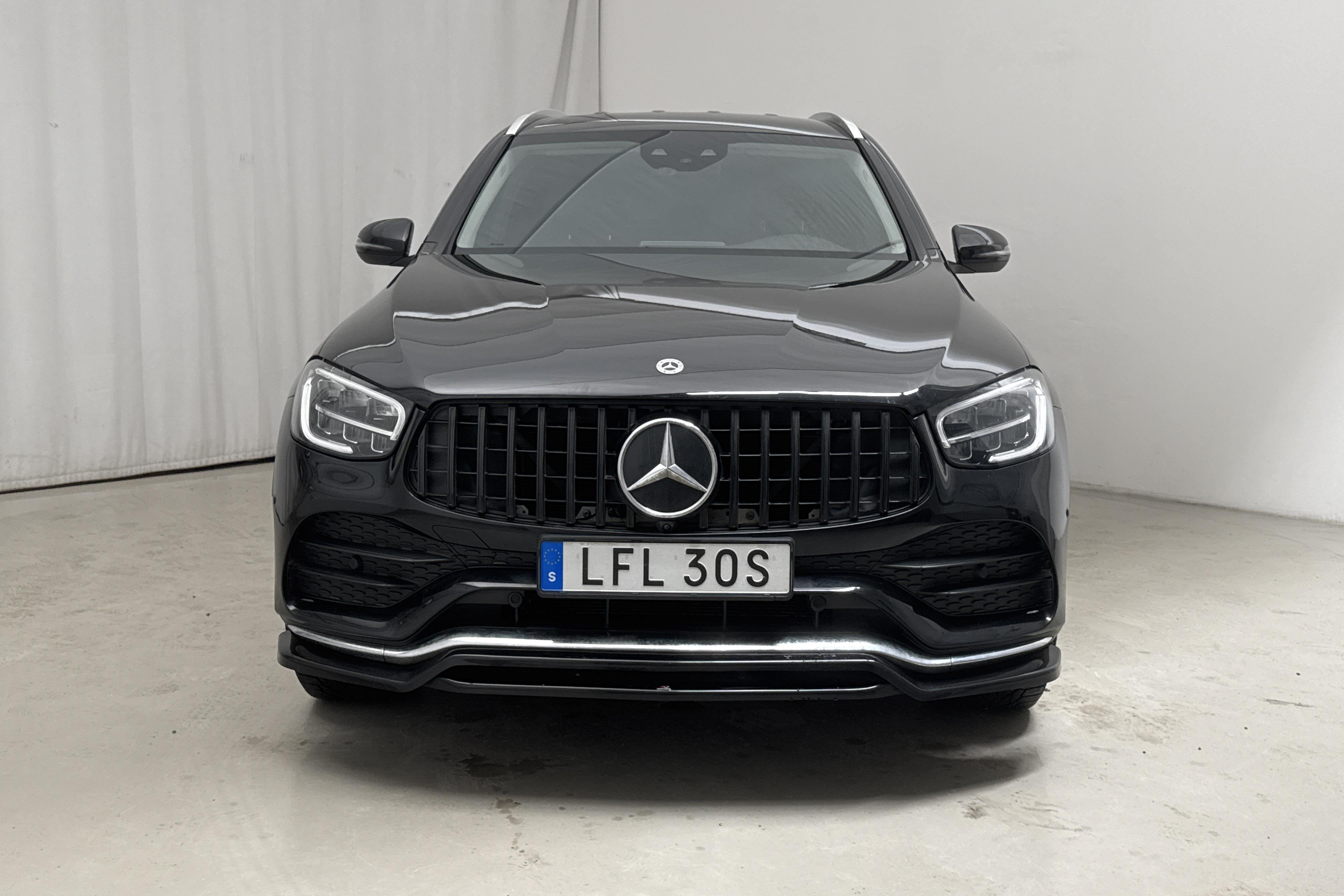 Mercedes GLC 300 e 4MATIC X253 (333hk) - 12 535 mil - Automat - svart - 2021