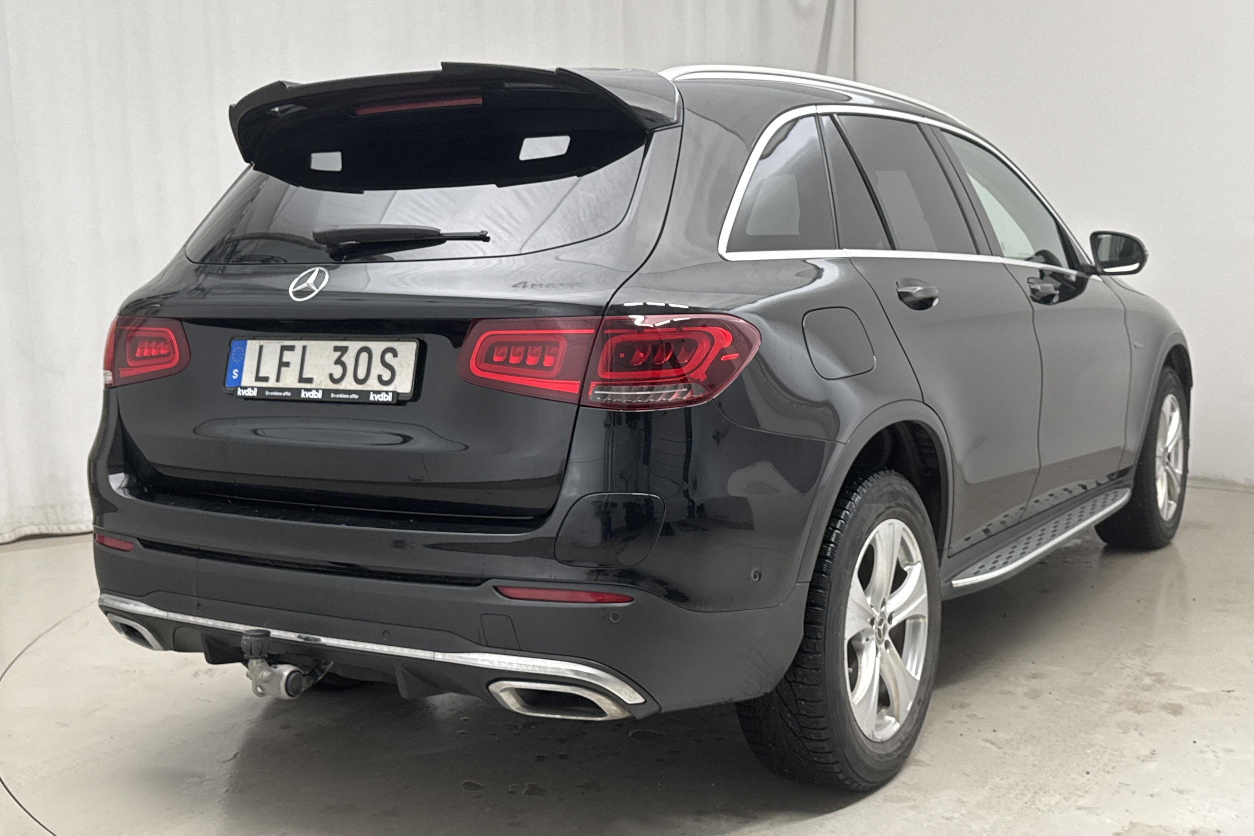 Mercedes GLC 300 e 4MATIC X253 (333hk) - 12 535 mil - Automat - svart - 2021