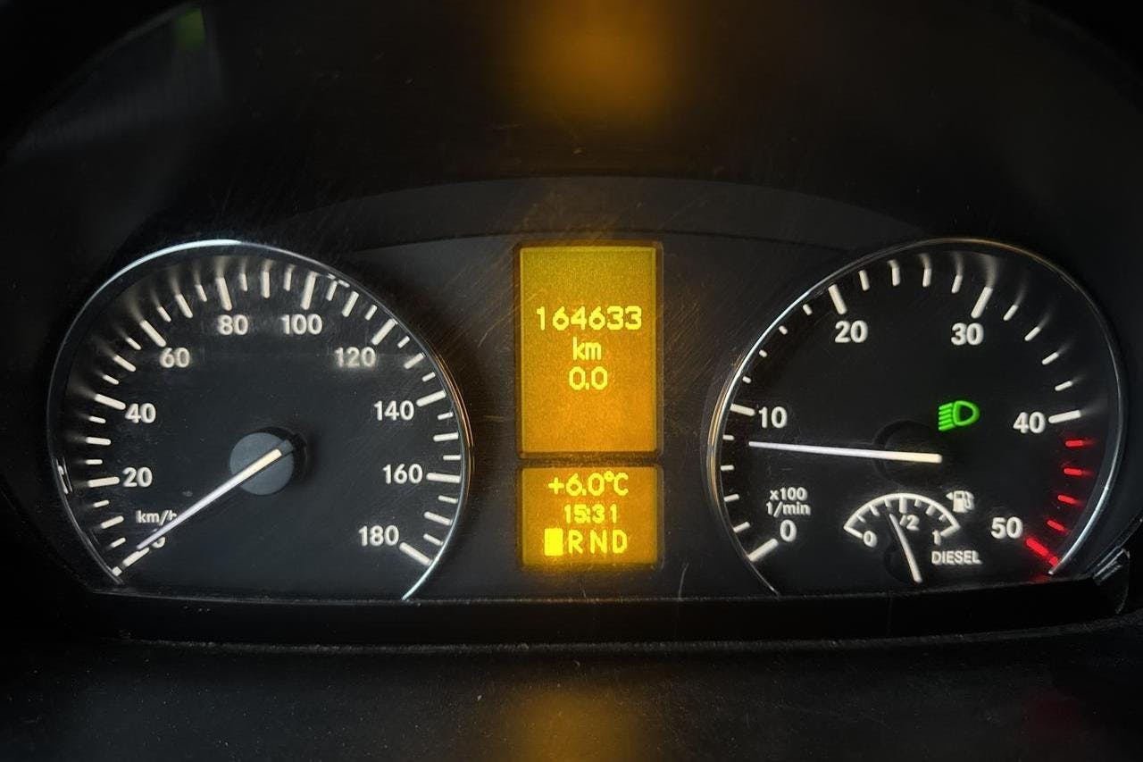Mercedes Sprinter 314 CDI (143hk) - 16 463 mil - Automat - gul - 2018