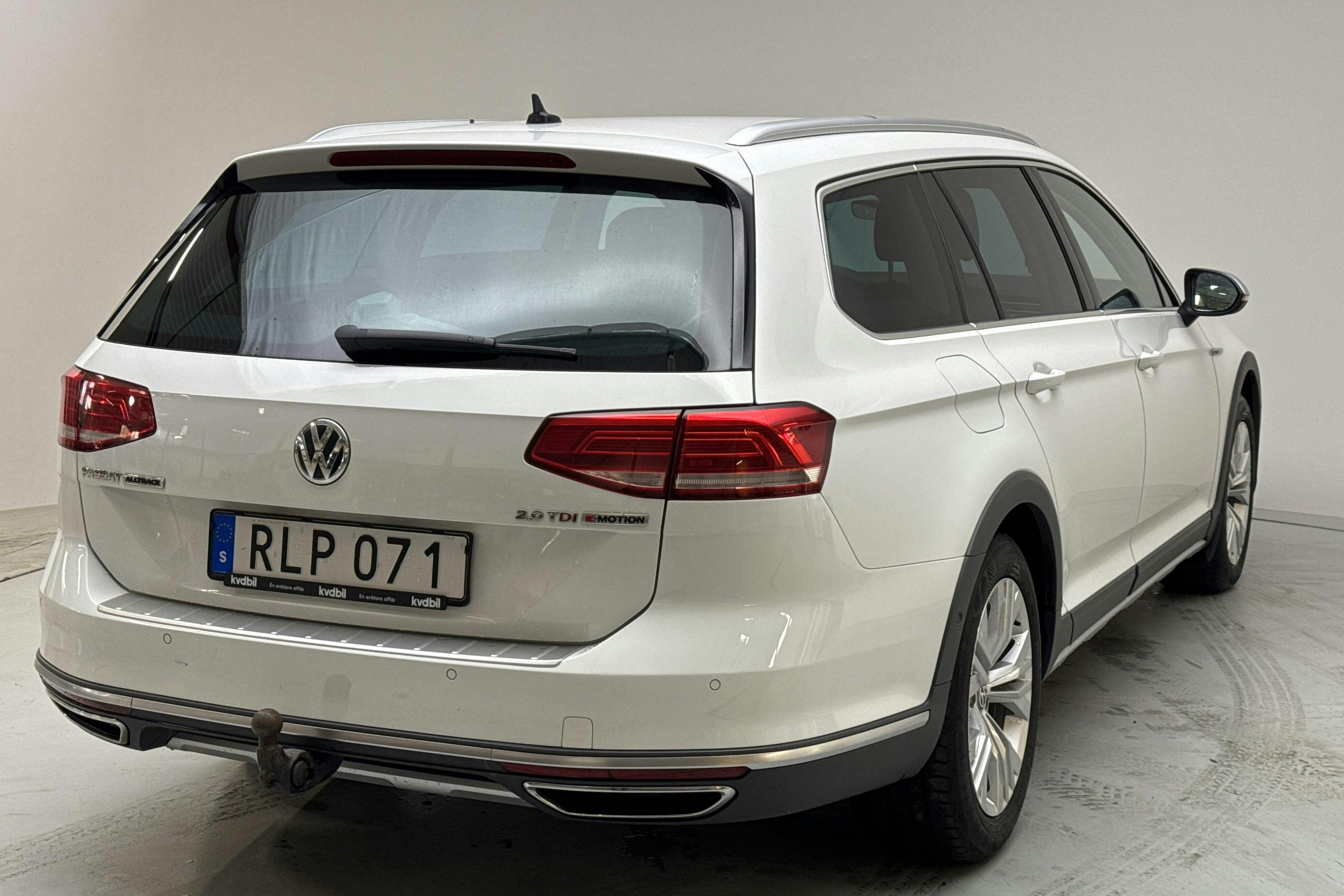 VW Passat Alltrack 2.0 TDI 4MOTION (190hk) - 130 340 km - Automatic - white - 2018